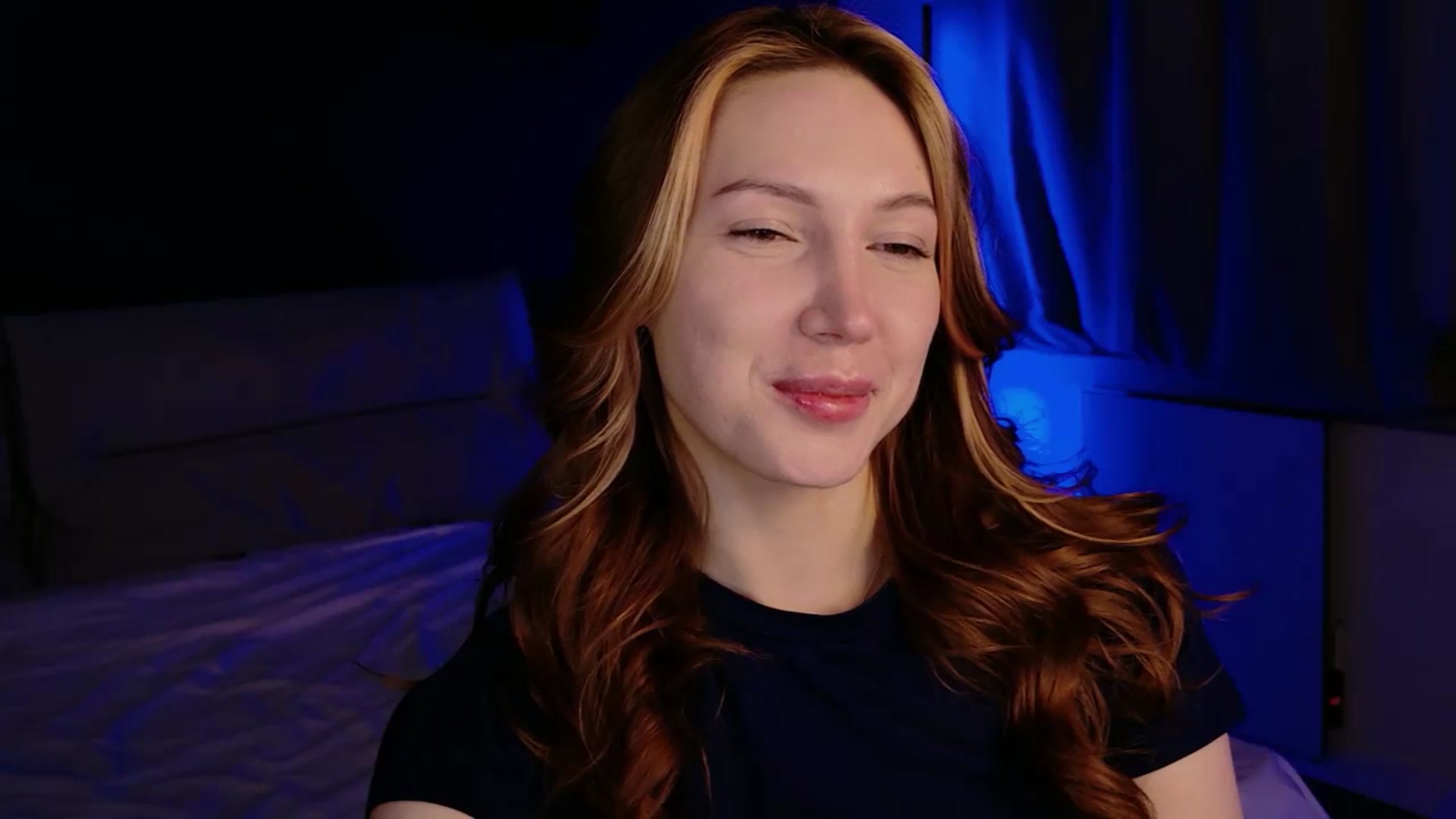 Gallery image thumbnail from LovelyGin's myfreecams stream on, 04/29/2026, 17:21 image 16 of 20
