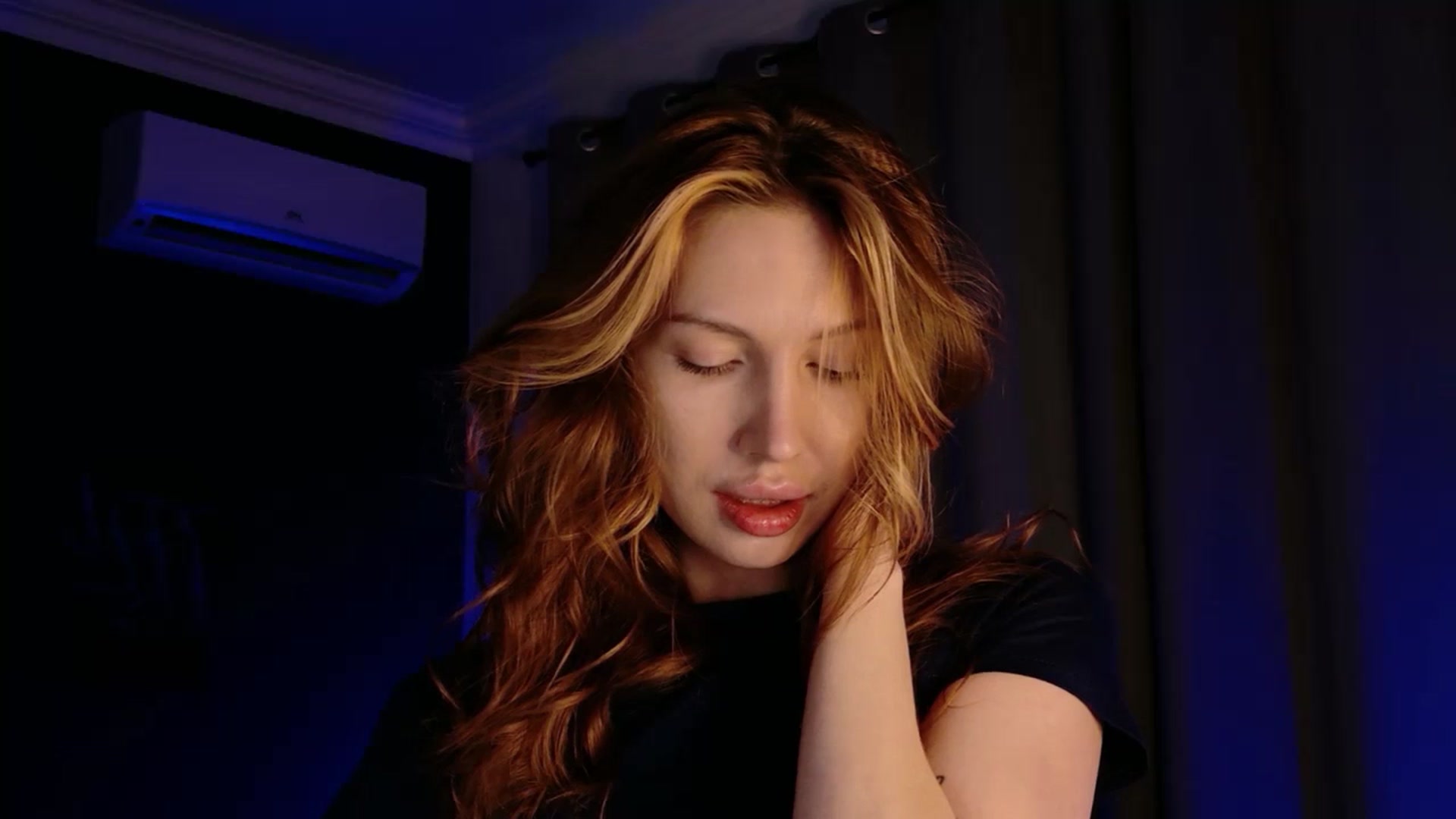 Gallery image thumbnail from LovelyGin's myfreecams stream on, 04/29/2026, 17:21 image 8 of 20