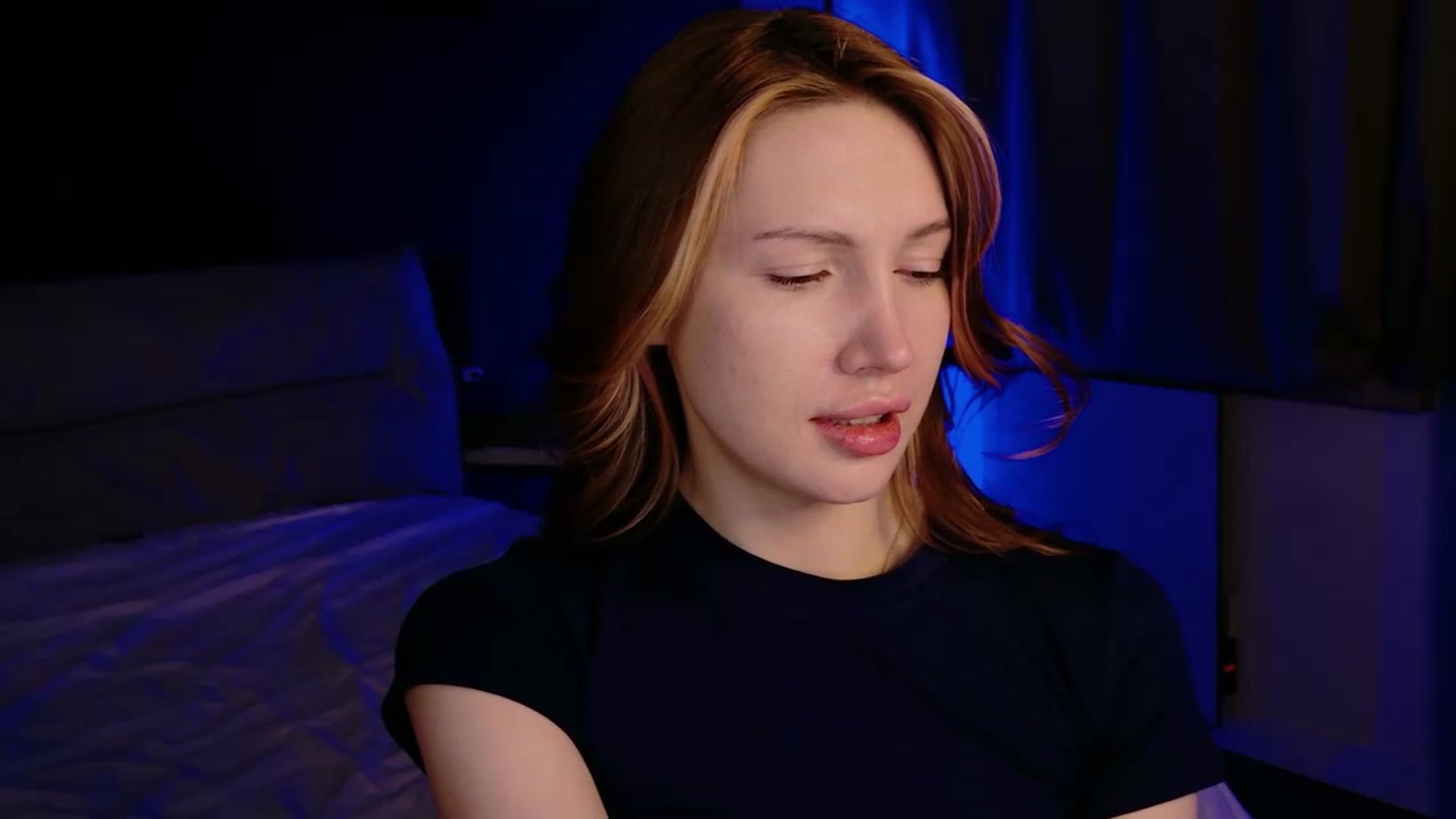Gallery image thumbnail from LovelyGin's myfreecams stream on, 04/29/2026, 17:21 image 19 of 20