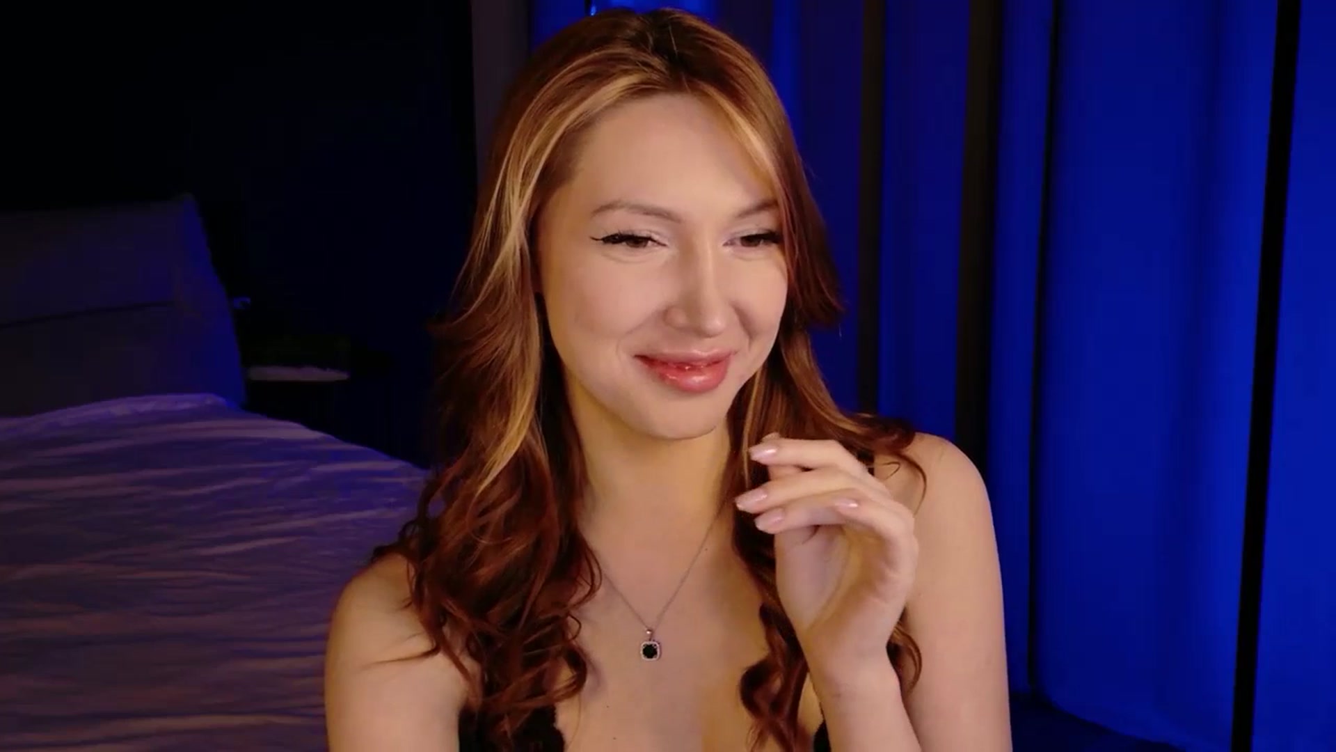Gallery image thumbnail from LovelyGin's myfreecams stream on, 05/01/2026, 18:17 image 9 of 20