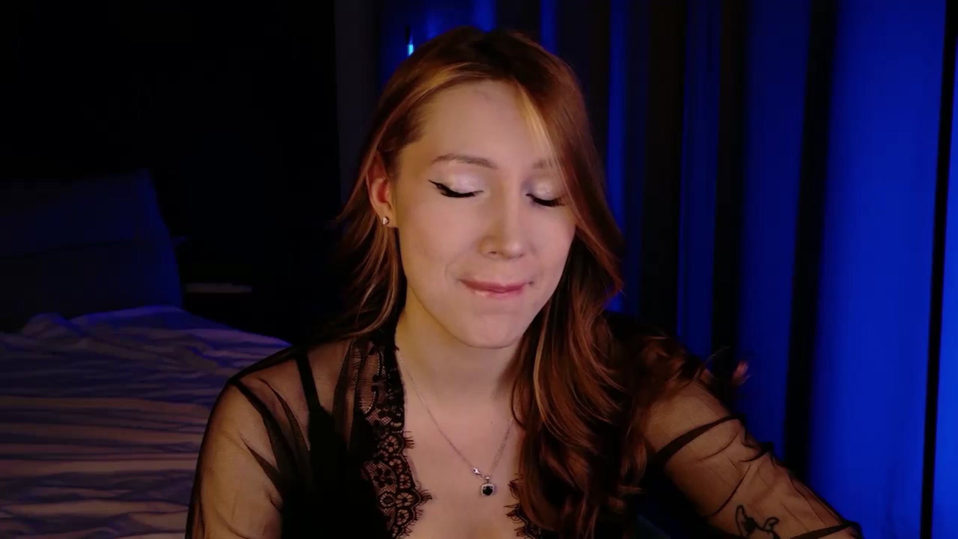 Gallery image thumbnail from LovelyGin's myfreecams stream on, 05/01/2026, 19:30 image 8 of 20