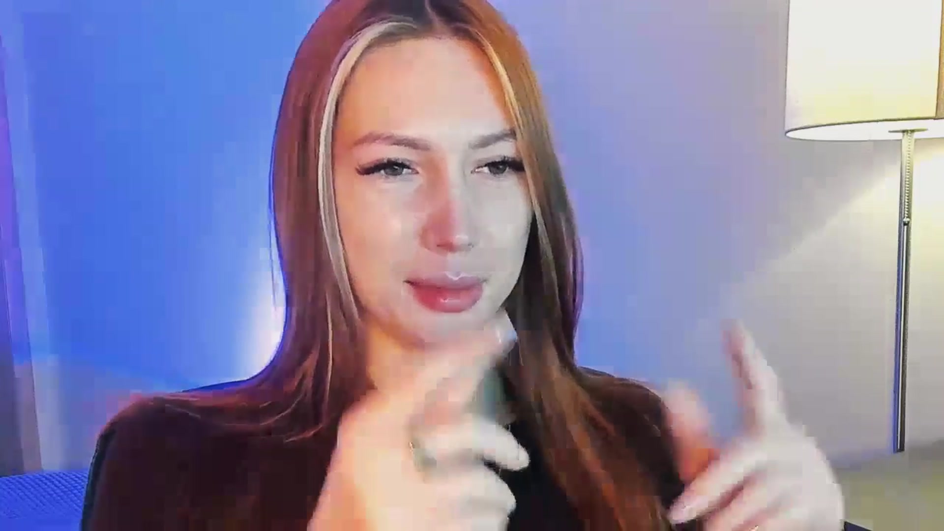 Gallery image thumbnail from LovelyGin's myfreecams stream on, 05/05/2026, 15:50 image 11 of 20