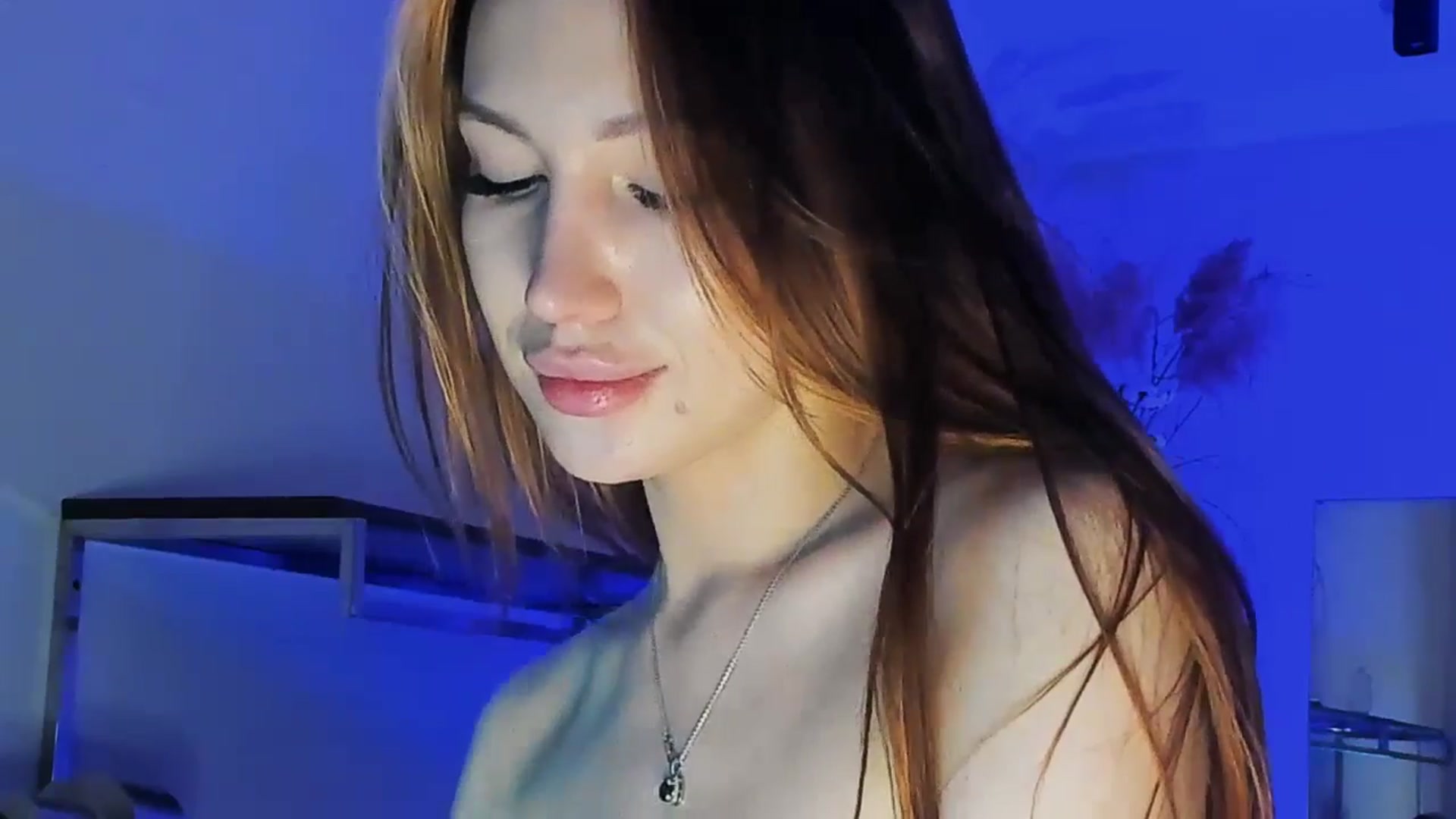 Gallery image thumbnail from LovelyGin's myfreecams stream on, 05/05/2026, 20:28 image 10 of 20