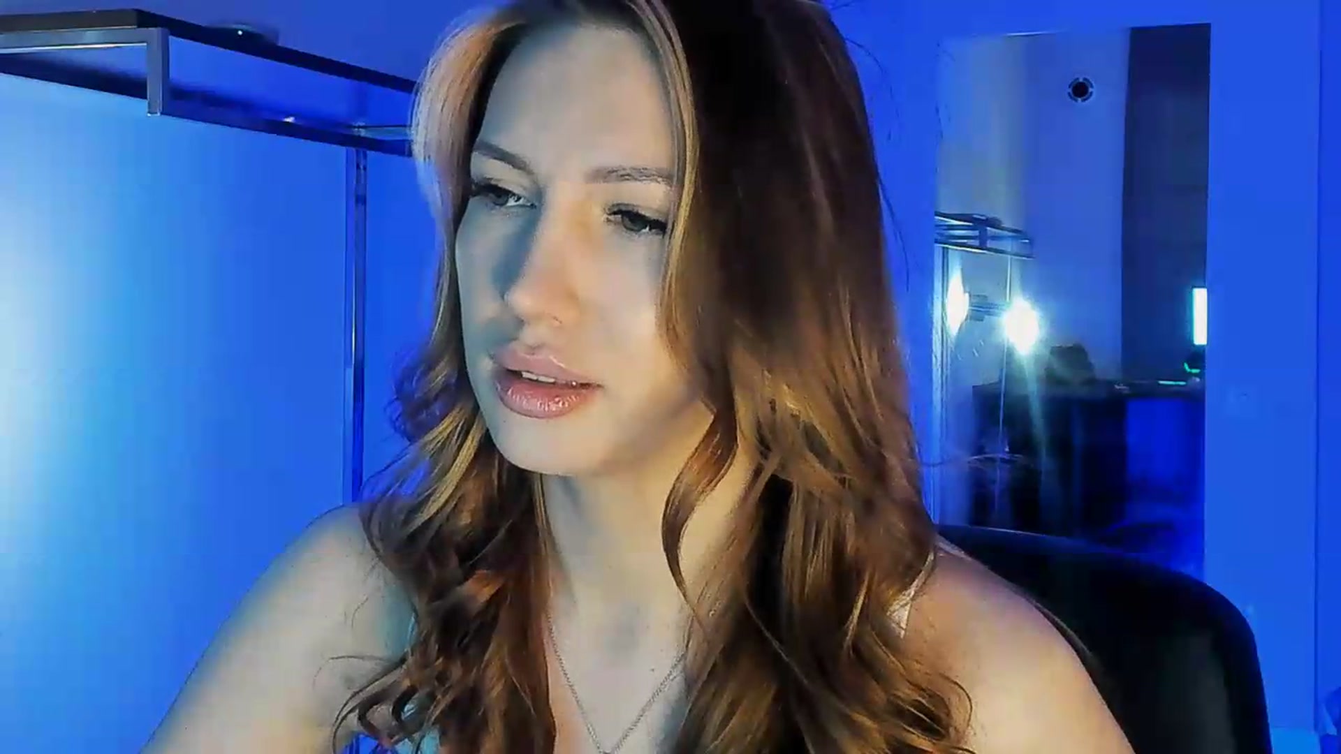 Gallery image thumbnail from LovelyGin's myfreecams stream on, 05/12/2026, 15:32 image 17 of 20