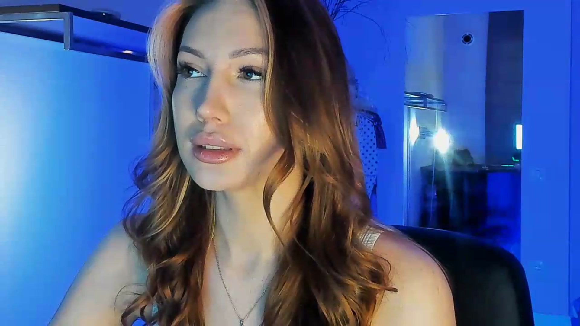 Gallery image thumbnail from LovelyGin's myfreecams stream on, 05/12/2026, 15:32 image 16 of 20