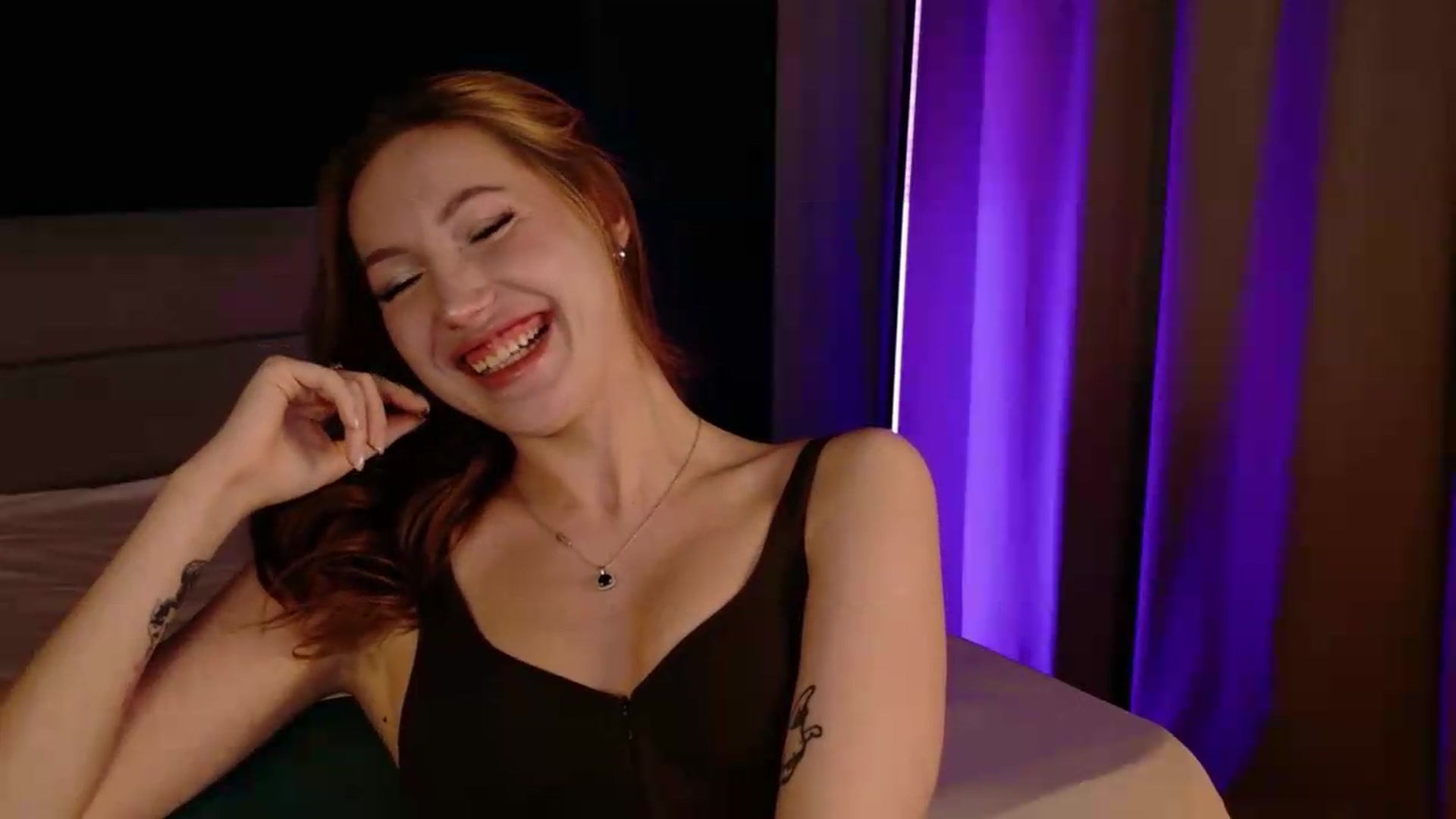 Gallery image thumbnail from LovelyGin's myfreecams stream on, 05/14/2026, 16:49 image 2 of 20
