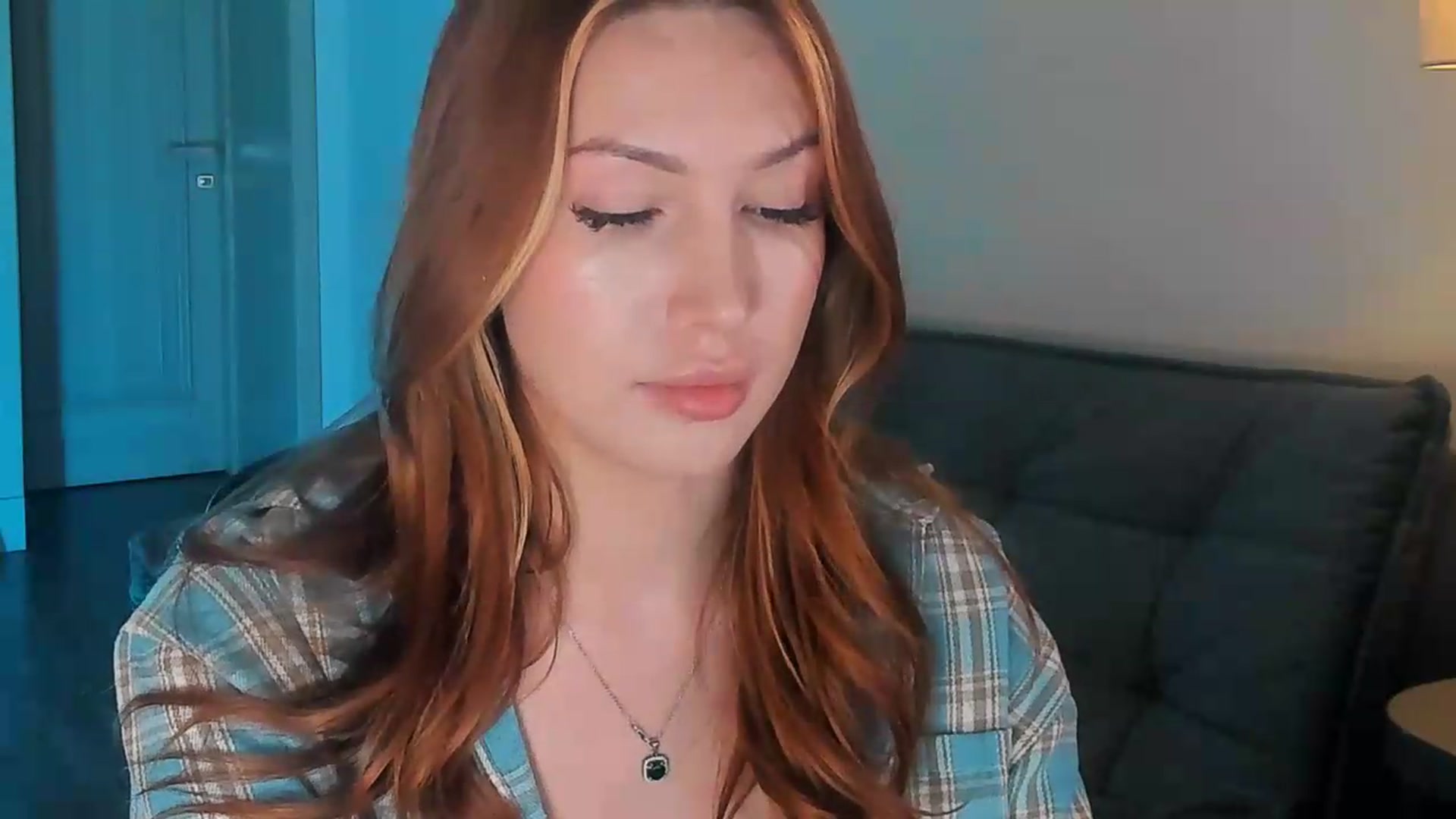 Gallery image thumbnail from LovelyGin's myfreecams stream on, 05/19/2026, 15:40 image 8 of 20