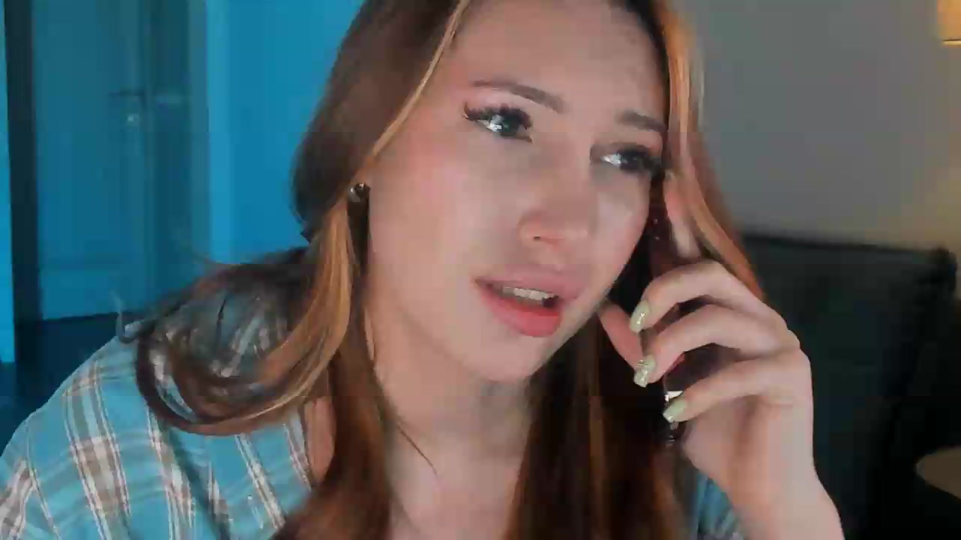 Gallery image thumbnail from LovelyGin's myfreecams stream on, 05/19/2026, 15:40 image 1 of 20
