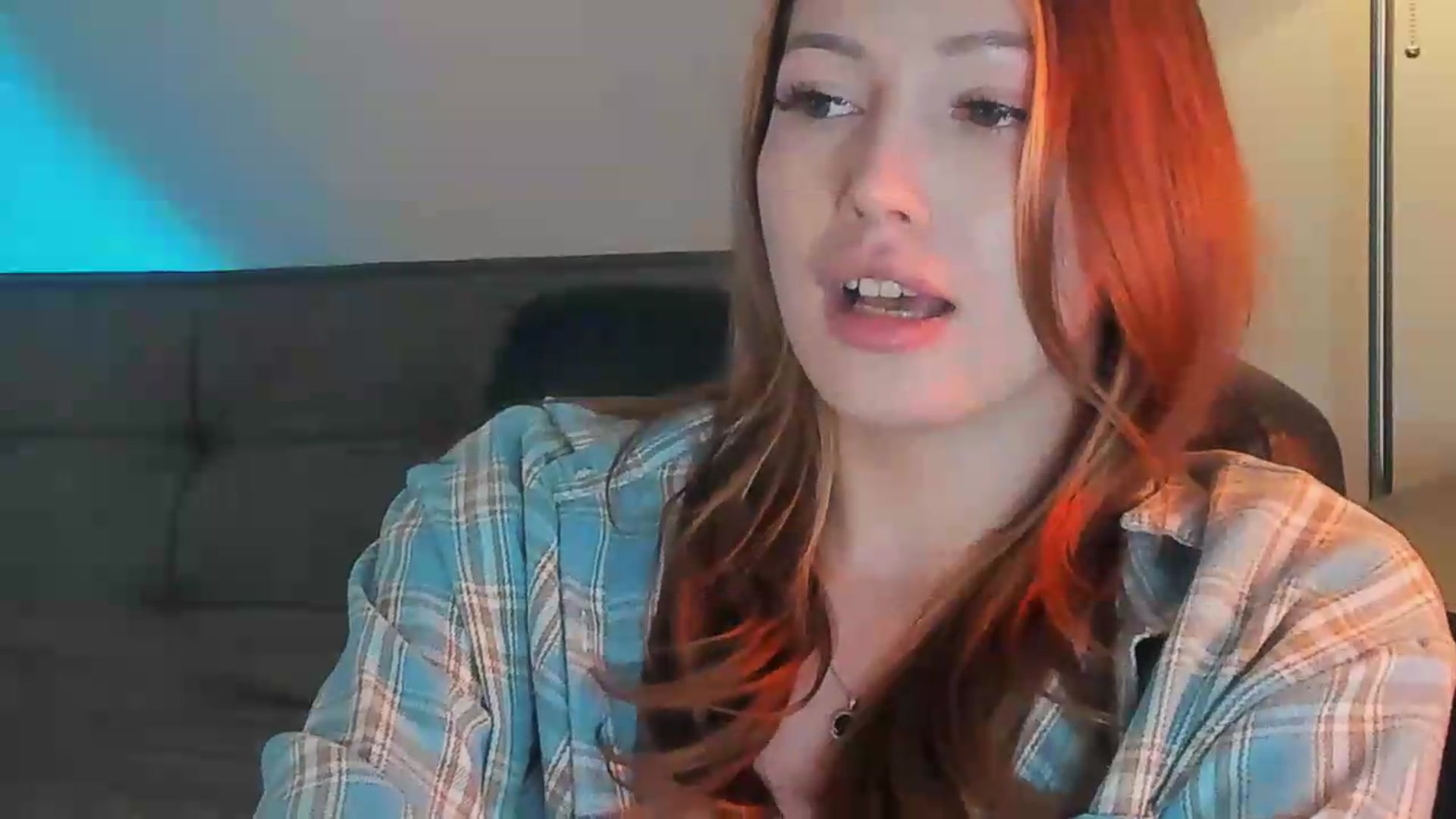Gallery image thumbnail from LovelyGin's myfreecams stream on, 05/19/2026, 19:41 image 14 of 20