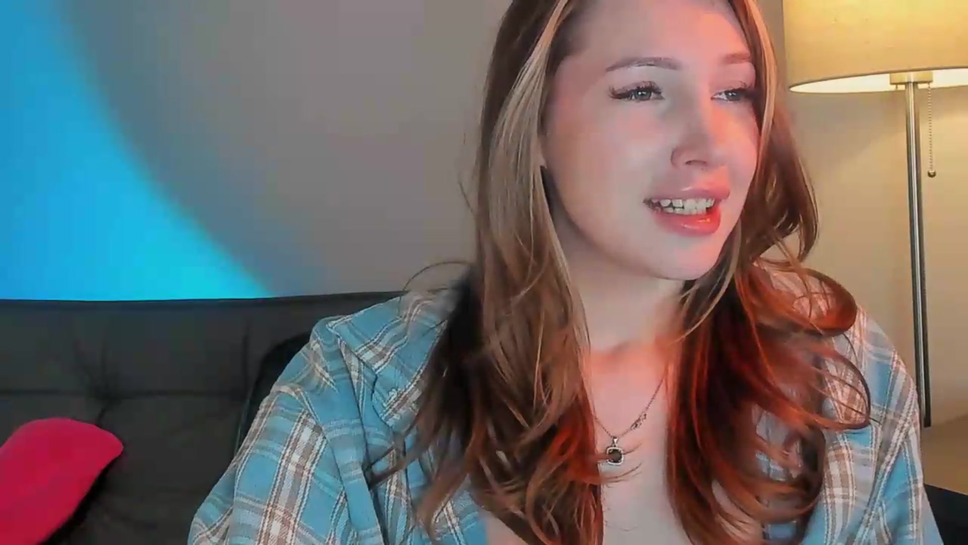 Gallery image thumbnail from LovelyGin's myfreecams stream on, 05/19/2026, 19:41 image 3 of 20