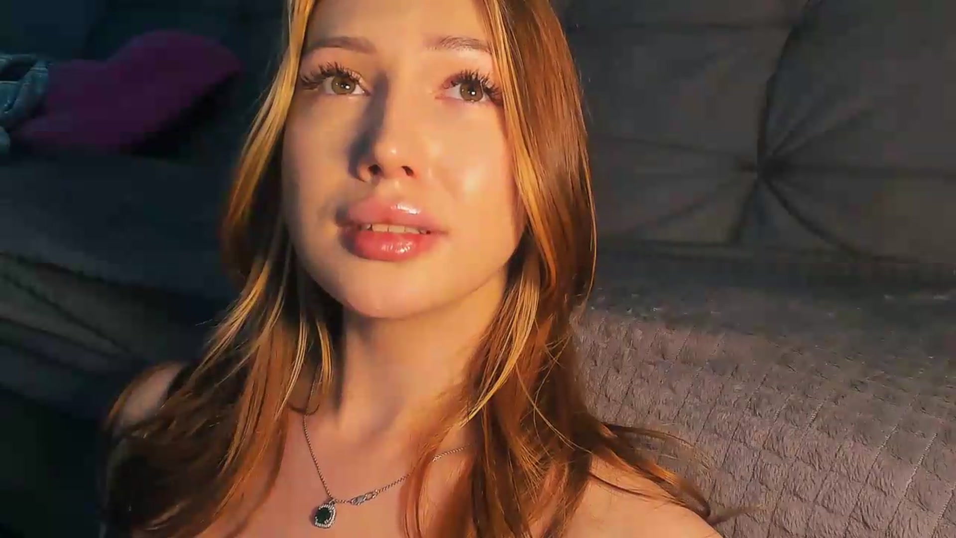 Gallery image thumbnail from LovelyGin's myfreecams stream on, 05/19/2026, 20:21 image 4 of 20