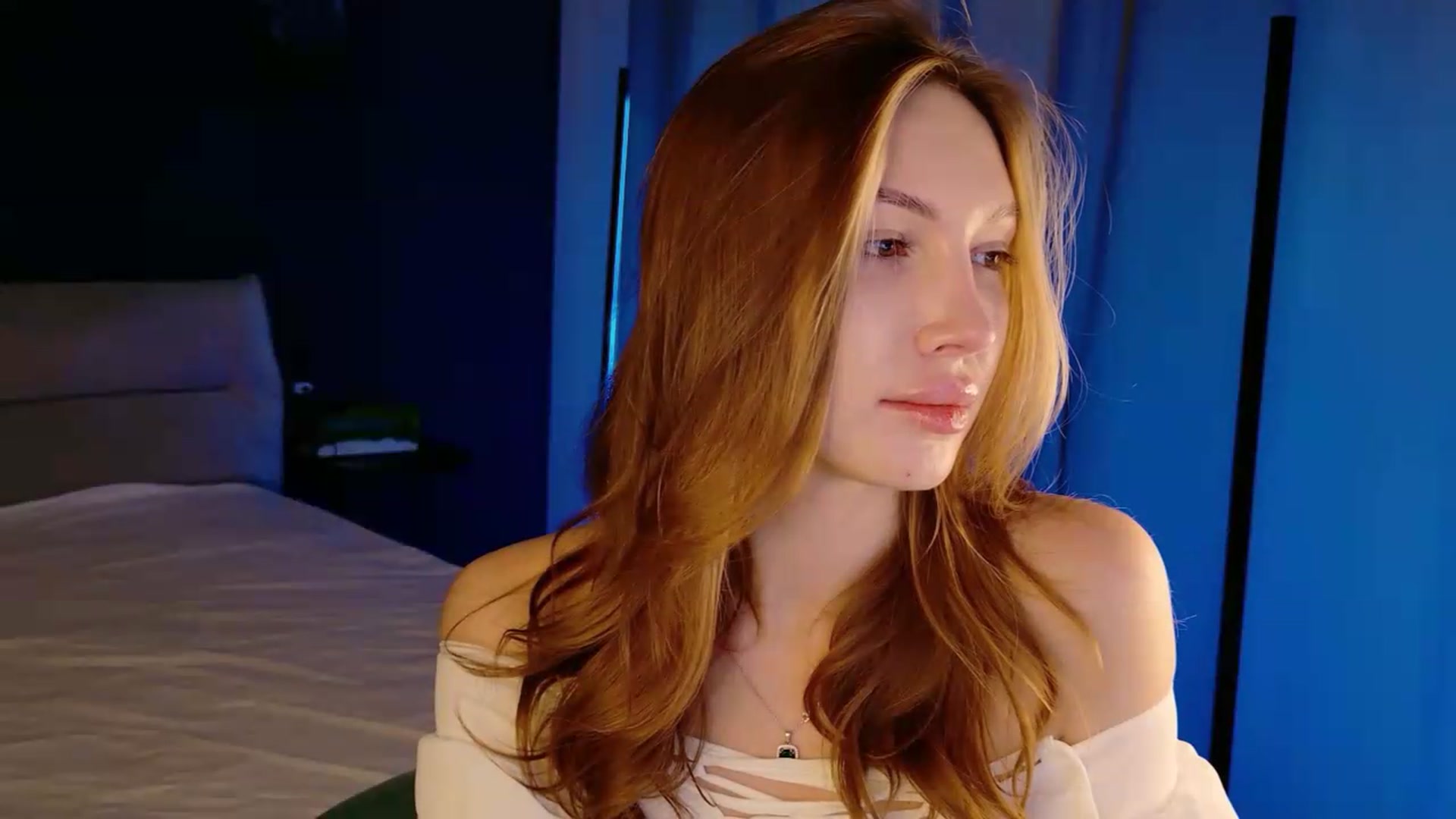 Gallery image thumbnail from LovelyGin's myfreecams stream on, 05/25/2026, 15:38 image 9 of 20