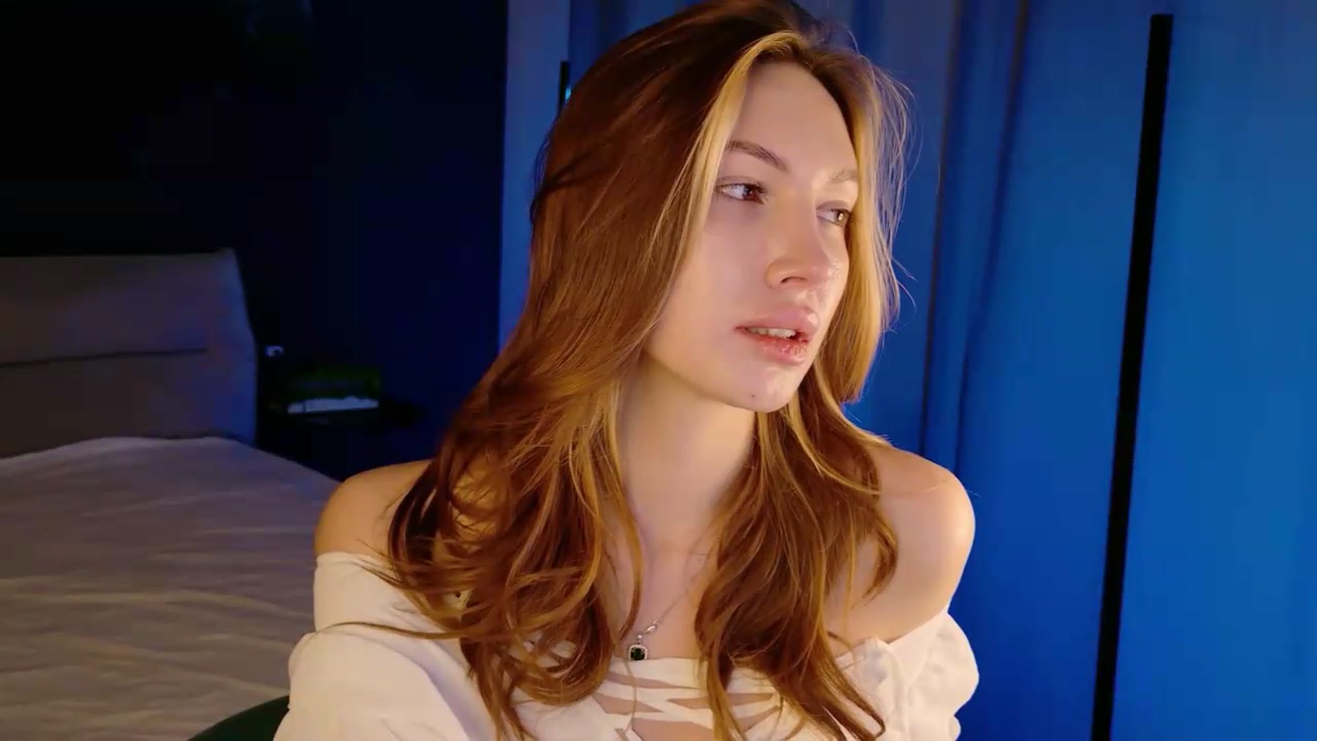 Gallery image thumbnail from LovelyGin's myfreecams stream on, 05/25/2026, 15:38 image 6 of 20
