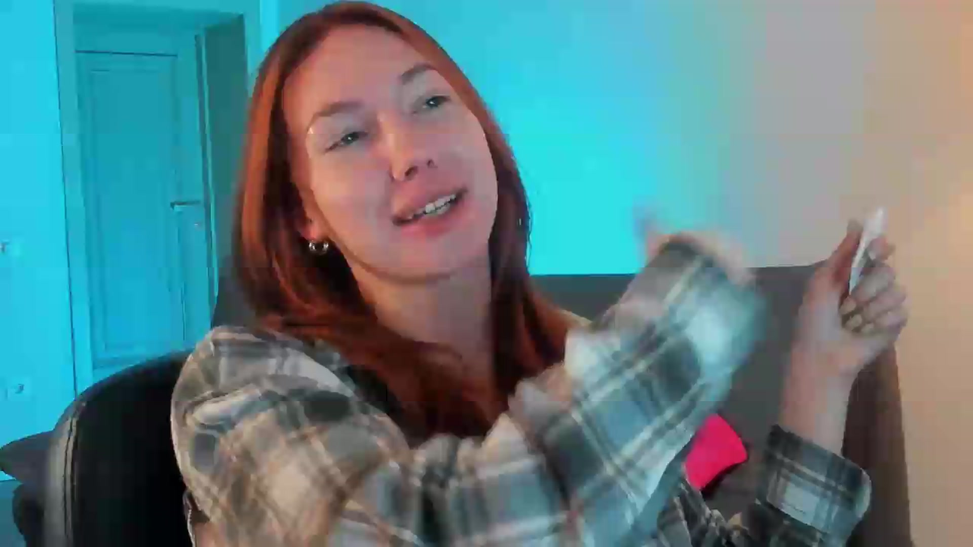 Gallery image thumbnail from LovelyGin's myfreecams stream on, 05/29/2026, 18:07 image 18 of 20