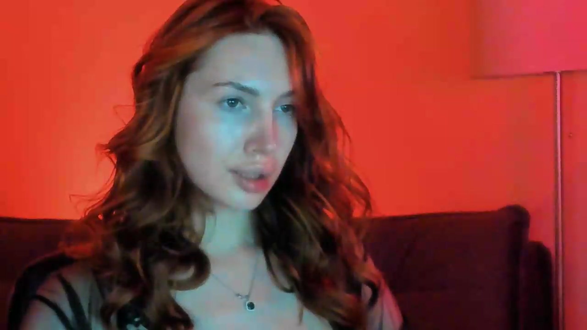 Gallery image thumbnail from LovelyGin's myfreecams stream on, 06/04/2026, 19:53 image 13 of 20
