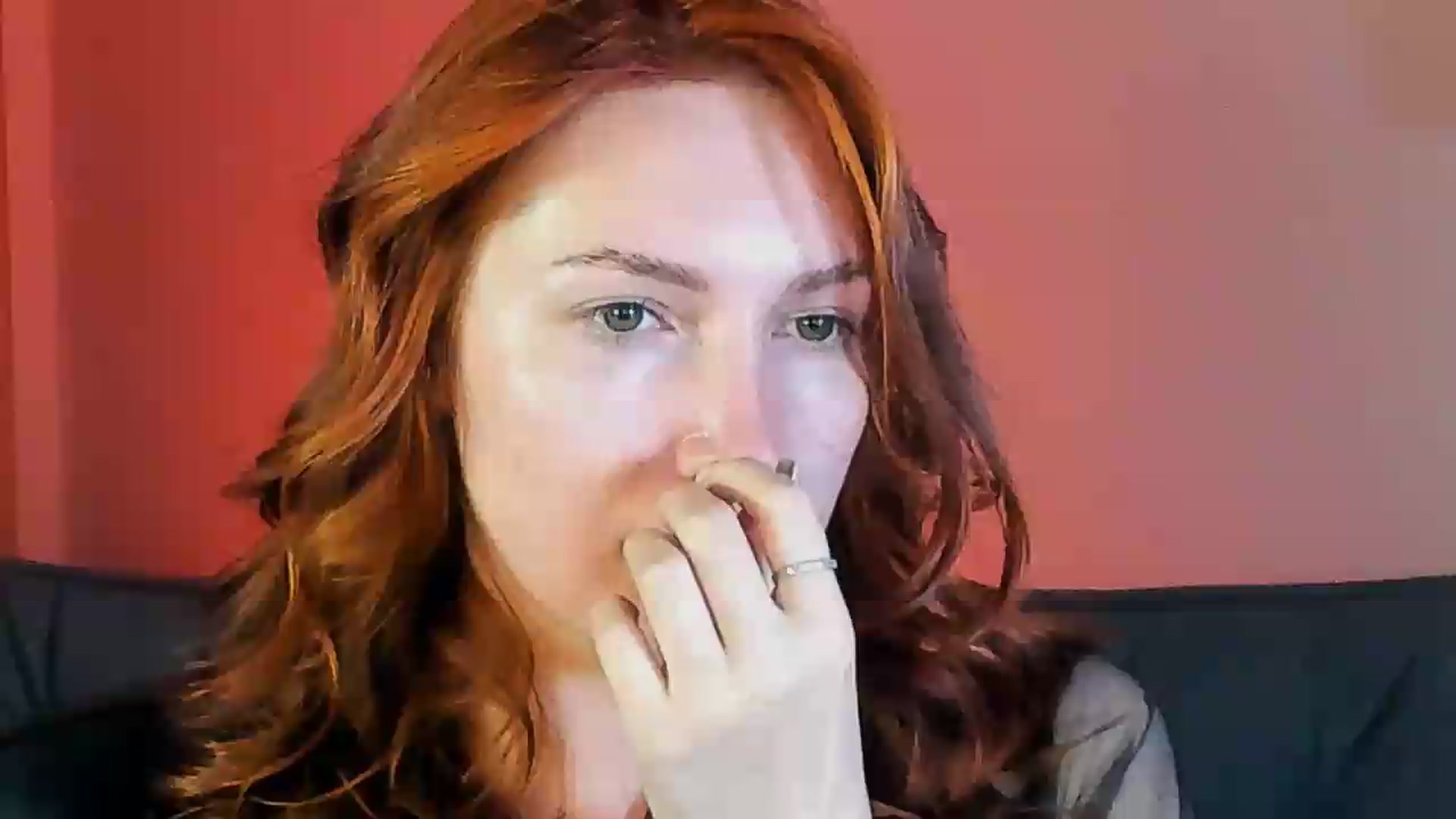 Gallery image thumbnail from LovelyGin's myfreecams stream on, 06/04/2026, 19:53 image 16 of 20
