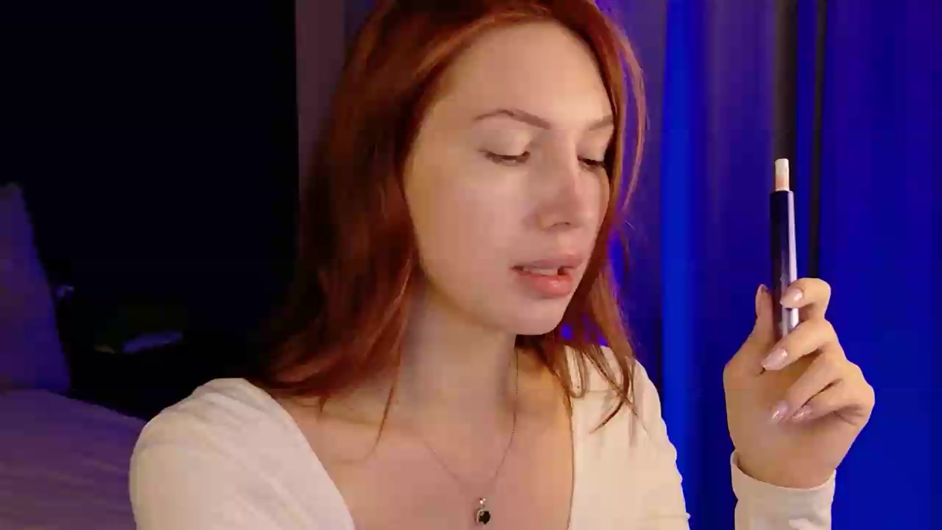 Gallery image thumbnail from LovelyGin's myfreecams stream on, 06/05/2026, 19:26 image 1 of 20