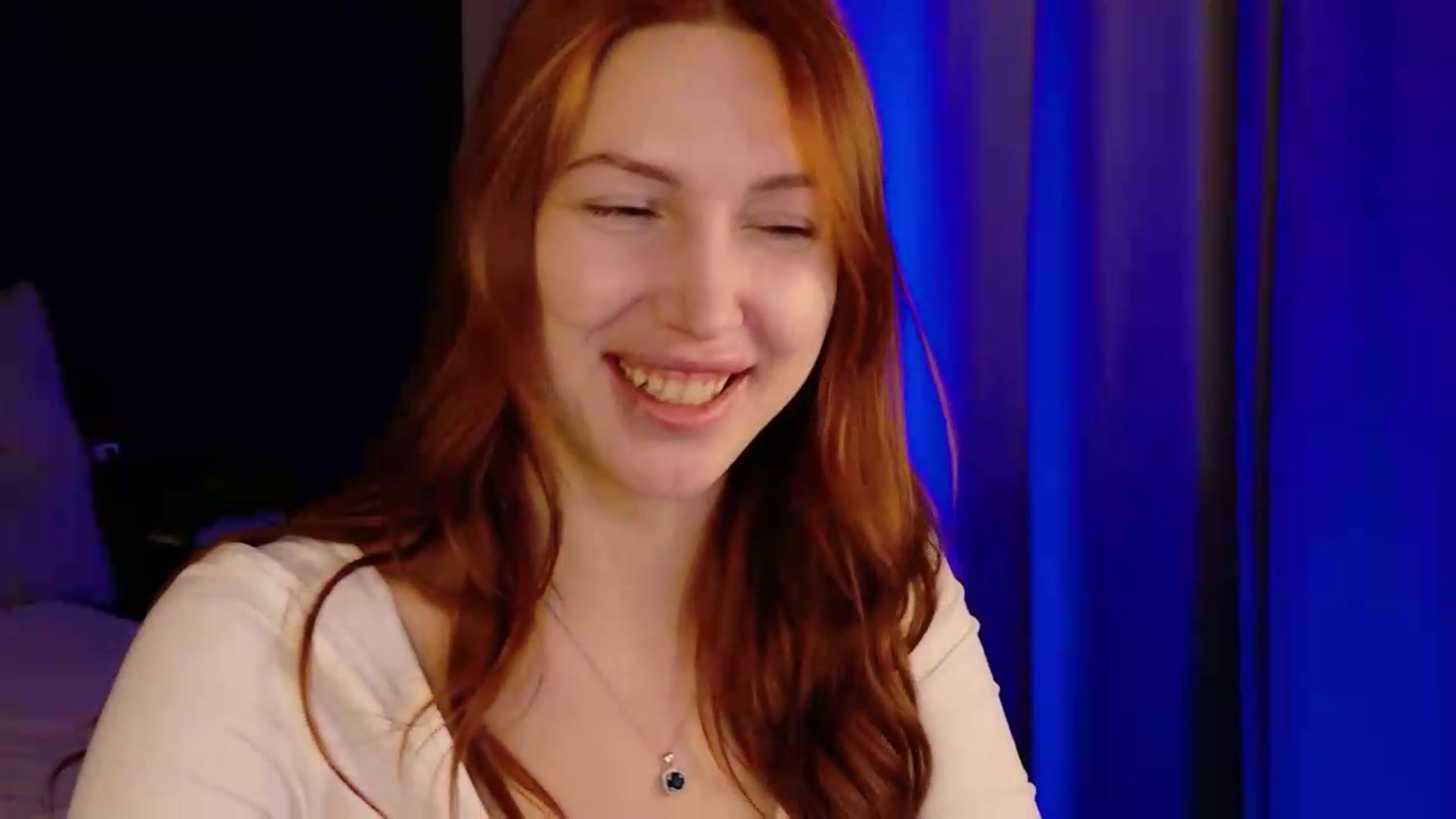 Gallery image thumbnail from LovelyGin's myfreecams stream on, 06/05/2026, 19:26 image 2 of 20