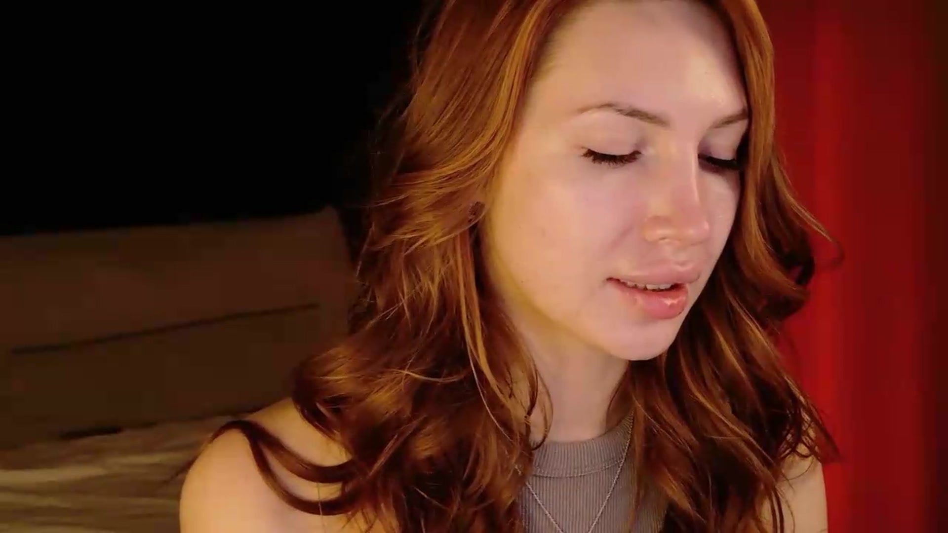 Gallery image thumbnail from LovelyGin's myfreecams stream on, 06/08/2026, 18:34 image 7 of 20