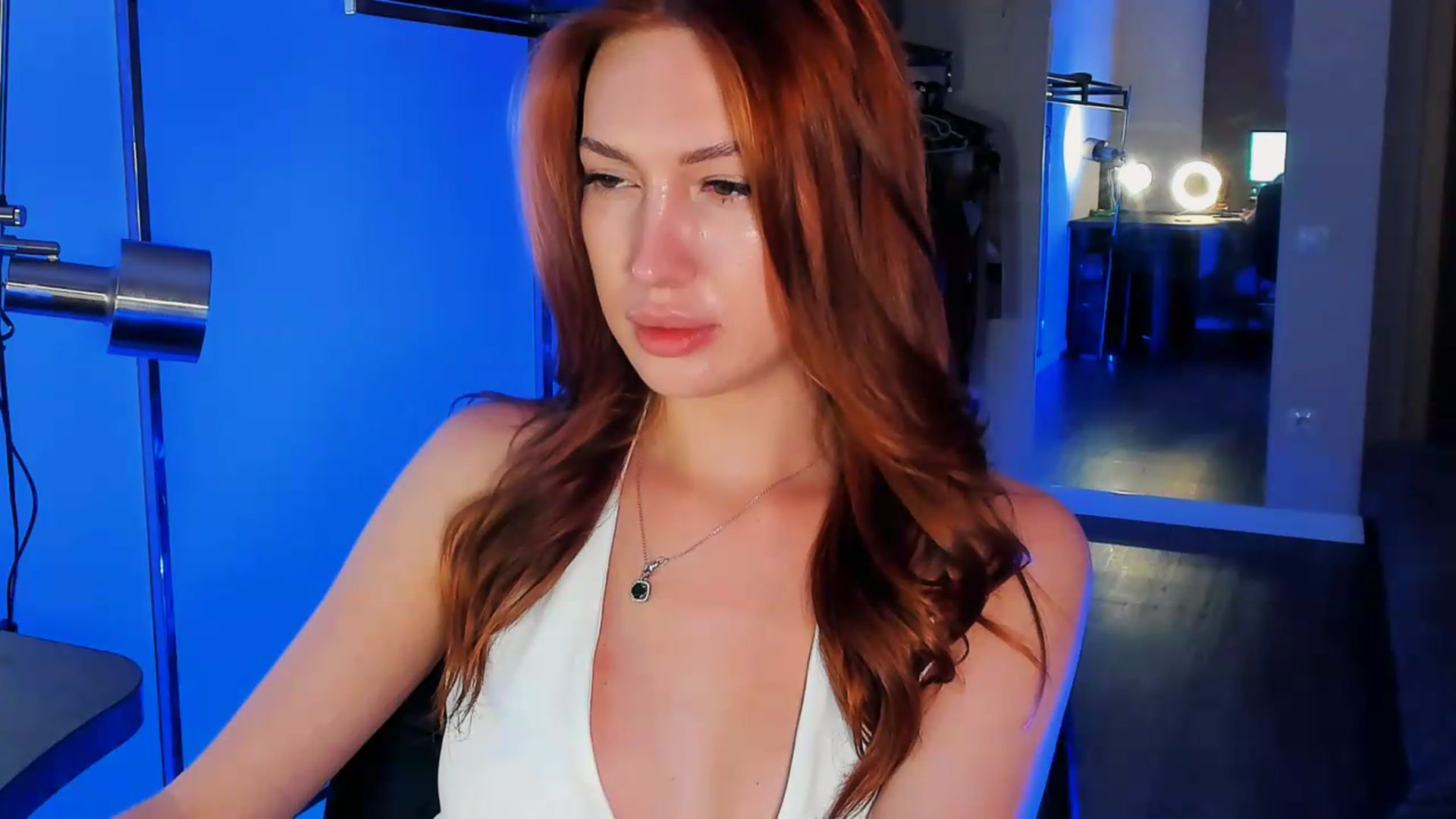 Gallery image thumbnail from LovelyGin's myfreecams stream on, 06/16/2026, 15:45 image 5 of 20