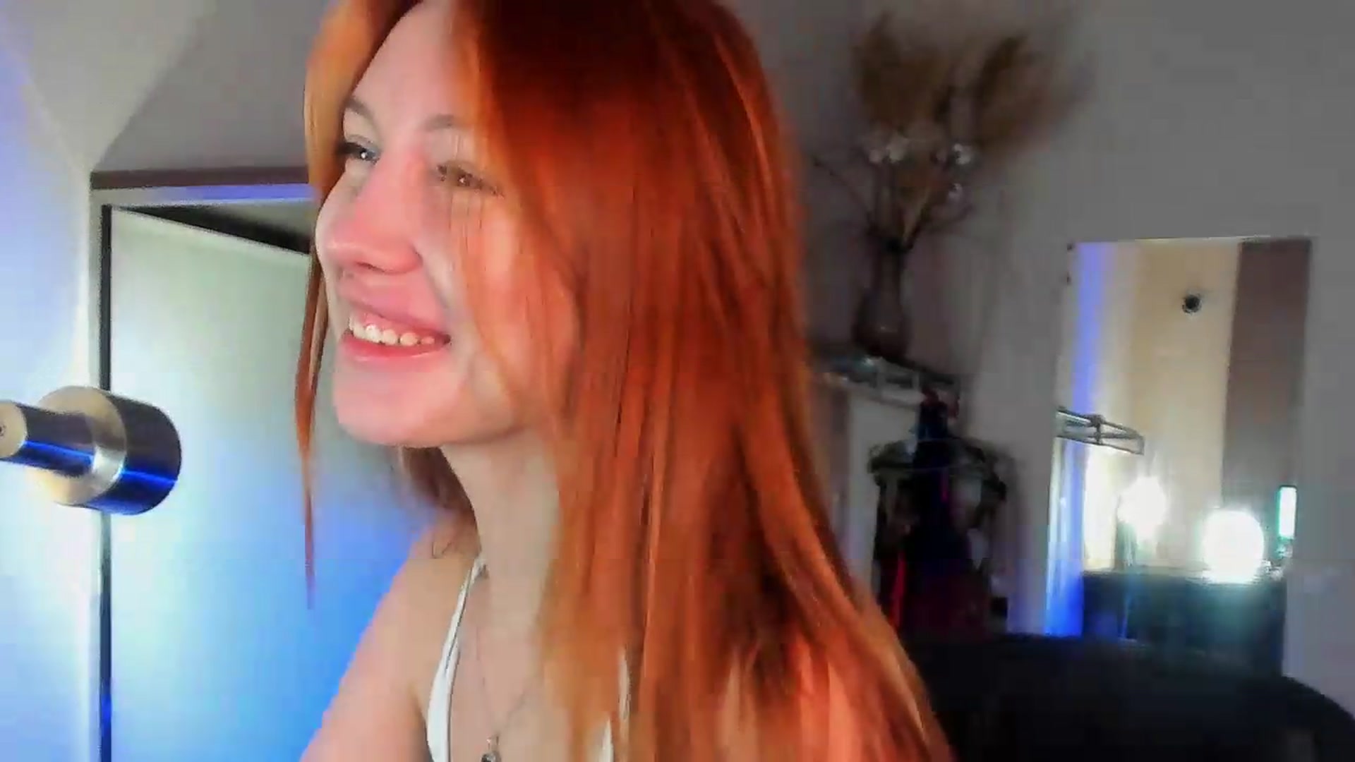 Gallery image thumbnail from LovelyGin's myfreecams stream on, 06/23/2026, 16:22 image 9 of 20
