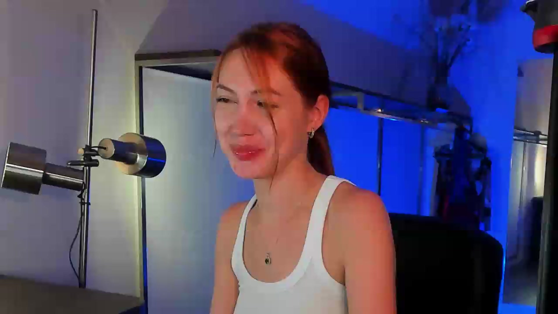 Gallery image thumbnail from LovelyGin's myfreecams stream on, 06/23/2026, 16:22 image 19 of 20