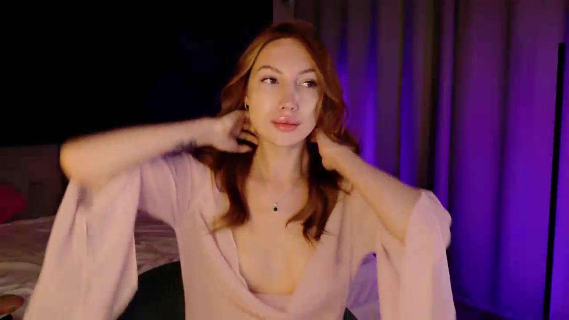 Gallery image thumbnail from LovelyGin's myfreecams stream on, 06/24/2026, 17:37 image 5 of 20