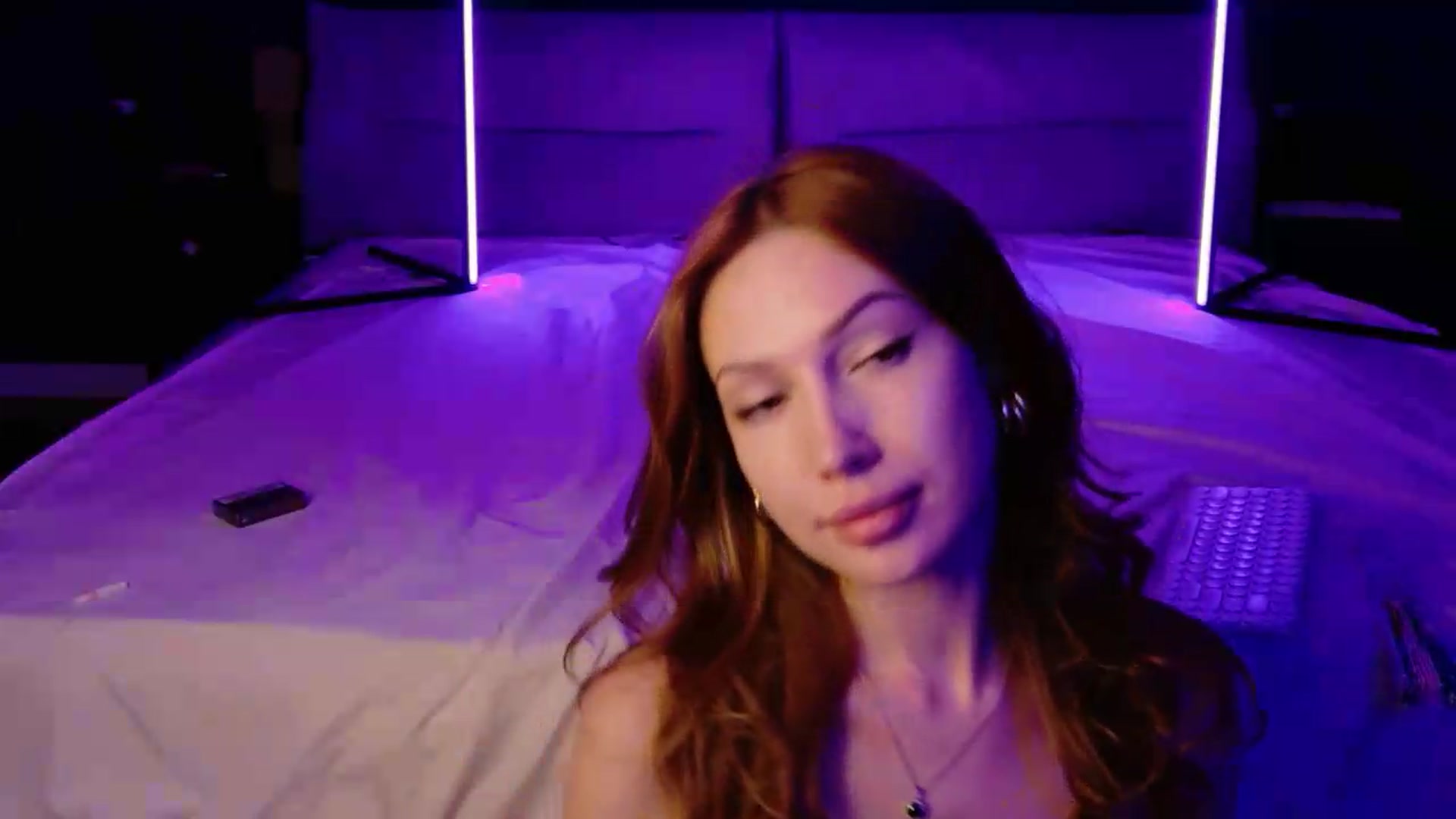Gallery image thumbnail from LovelyGin's myfreecams stream on, 07/03/2026, 20:21 image 19 of 20