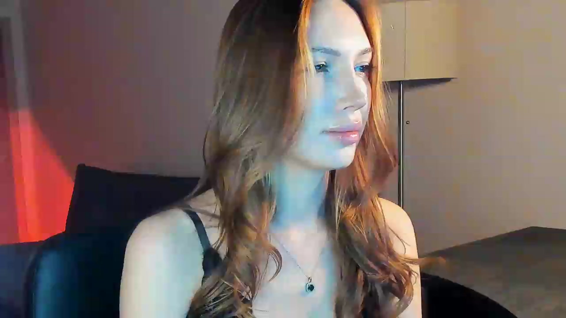 Gallery image thumbnail from LovelyGin's myfreecams stream on, 07/06/2026, 18:40 image 17 of 20