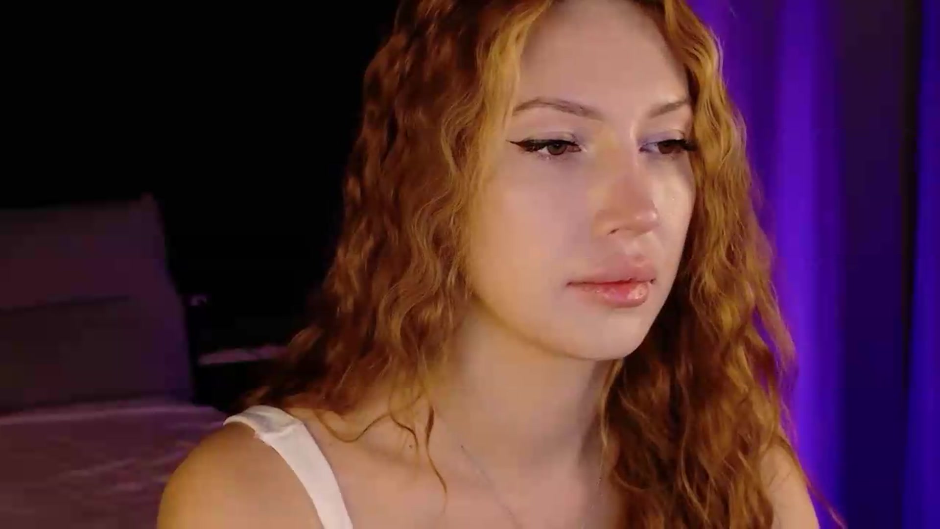 Gallery image thumbnail from LovelyGin's myfreecams stream on, 07/08/2026, 16:01 image 16 of 20