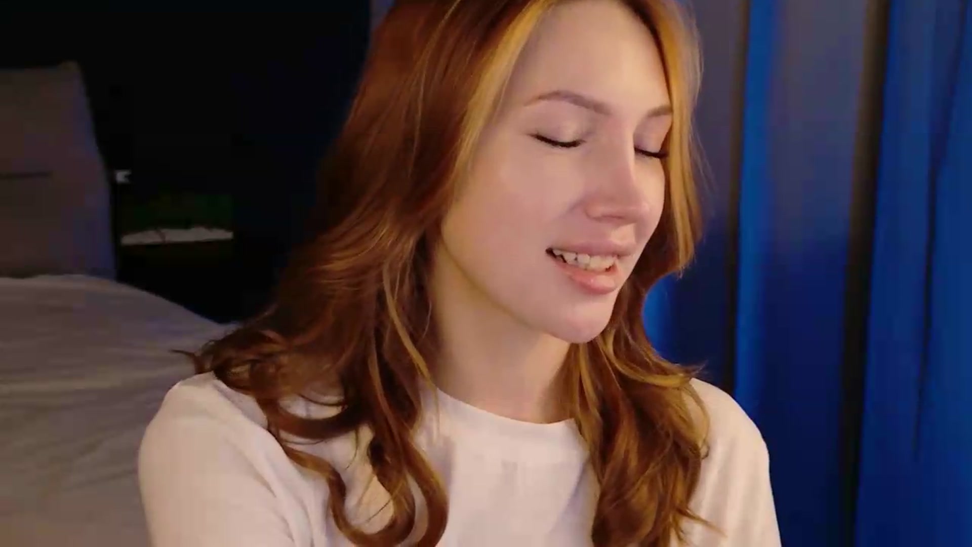 Gallery image thumbnail from LovelyGin's myfreecams stream on, 07/10/2026, 16:43 image 4 of 20