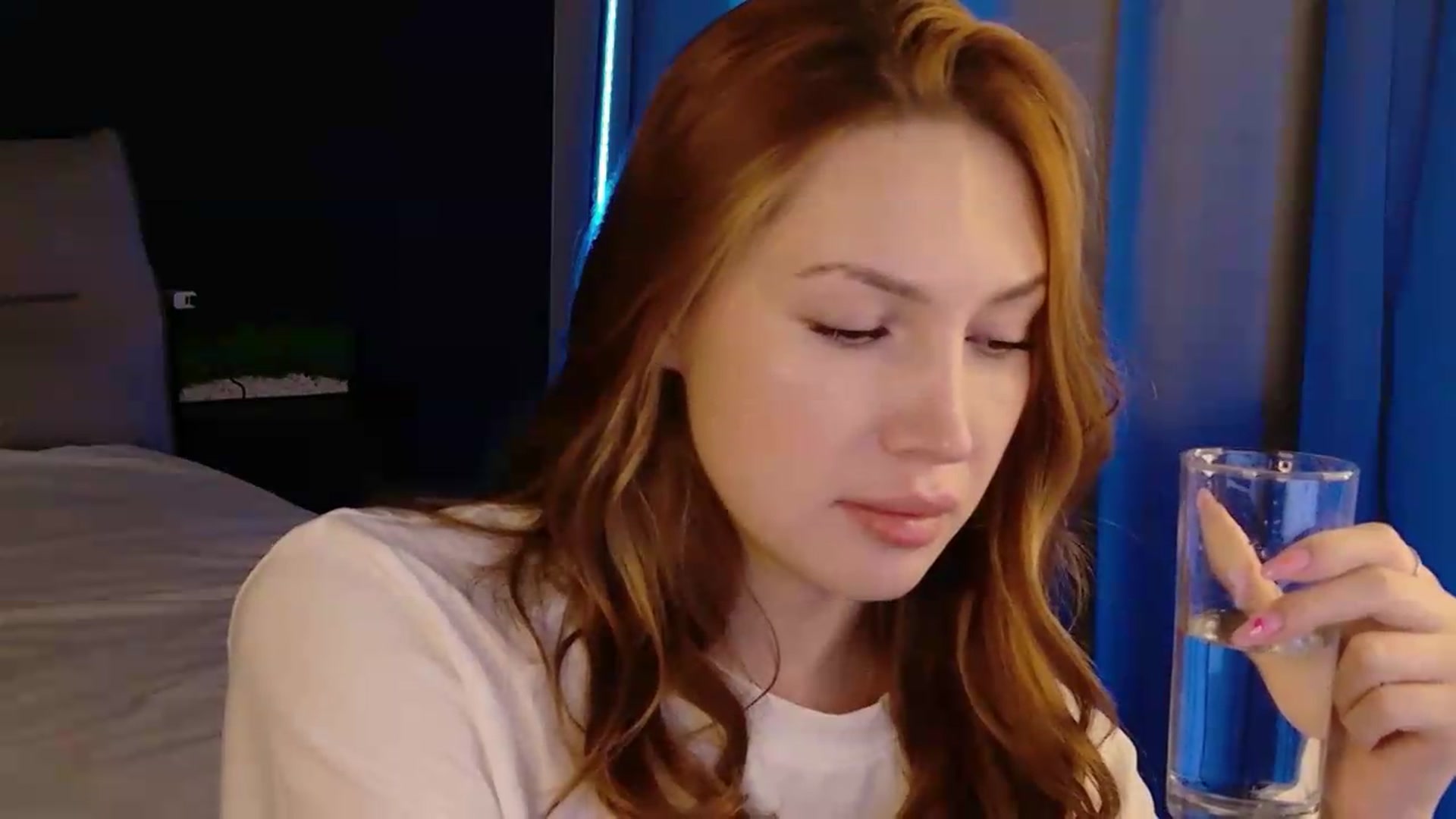 Gallery image thumbnail from LovelyGin's myfreecams stream on, 07/10/2026, 16:43 image 2 of 20