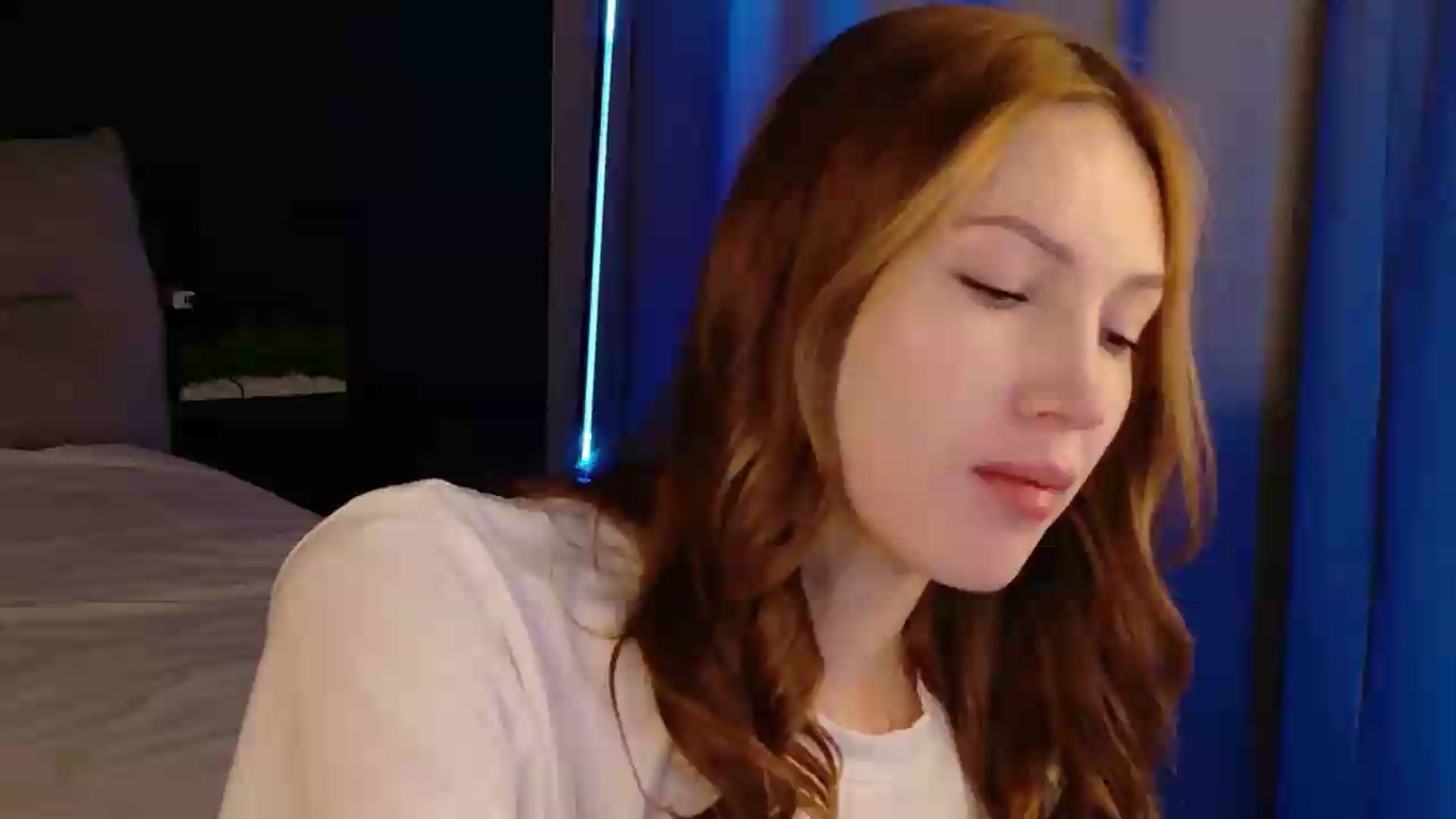 Gallery image thumbnail from LovelyGin's myfreecams stream on, 07/10/2026, 16:43 image 1 of 20