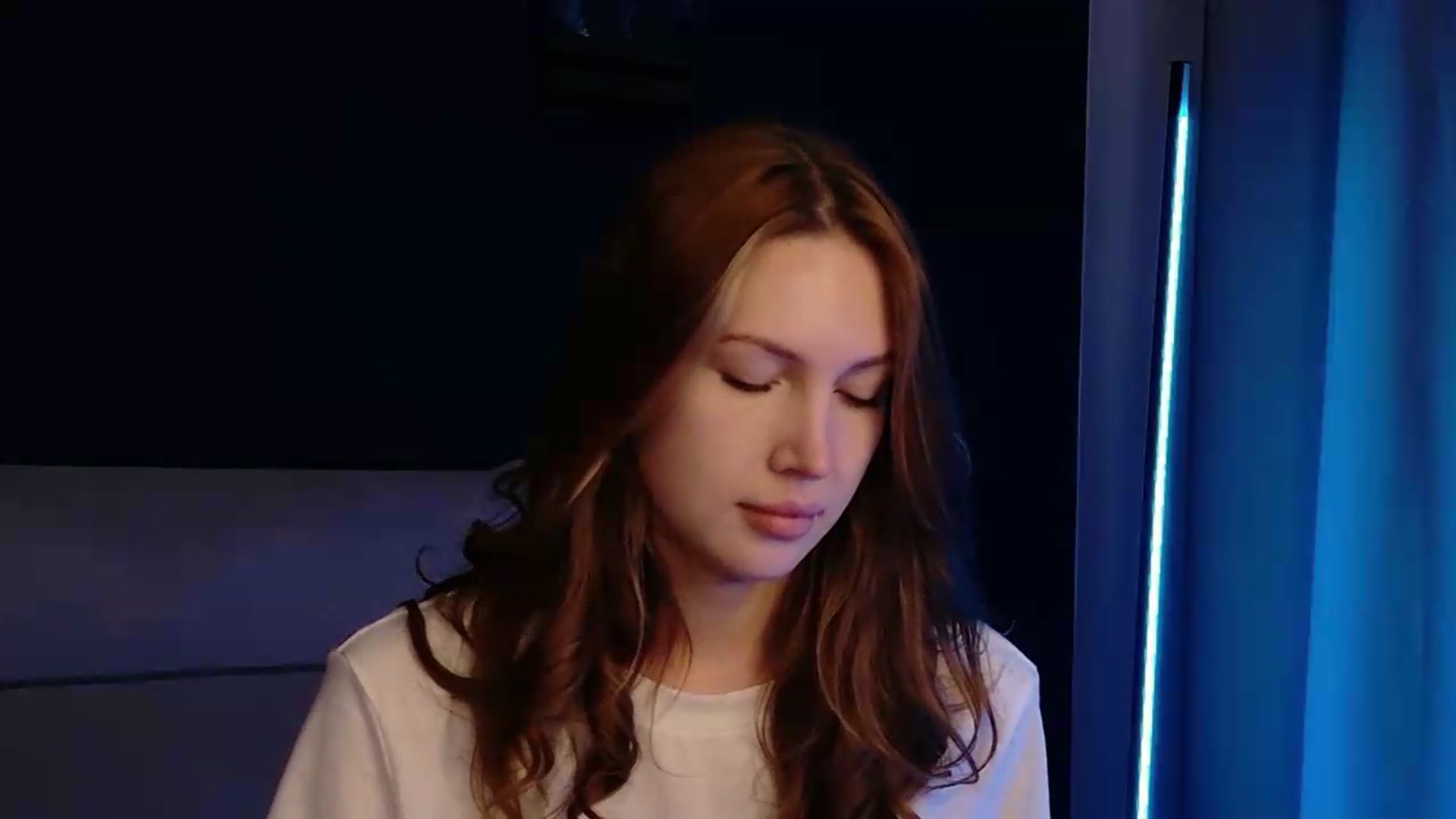 Gallery image thumbnail from LovelyGin's myfreecams stream on, 07/10/2026, 17:08 image 20 of 20