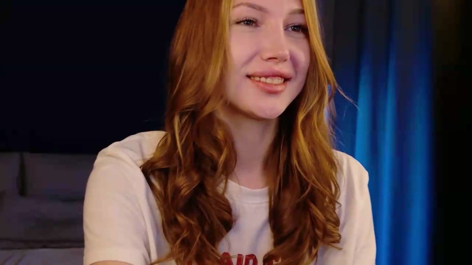 Gallery image thumbnail from LovelyGin's myfreecams stream on, 07/10/2026, 18:22 image 13 of 20