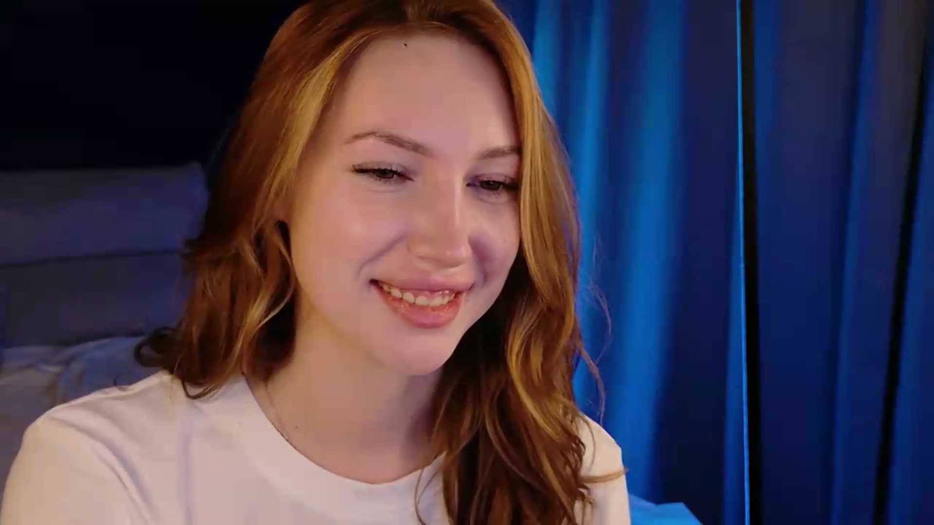 Gallery image thumbnail from LovelyGin's myfreecams stream on, 07/10/2026, 18:22 image 18 of 20