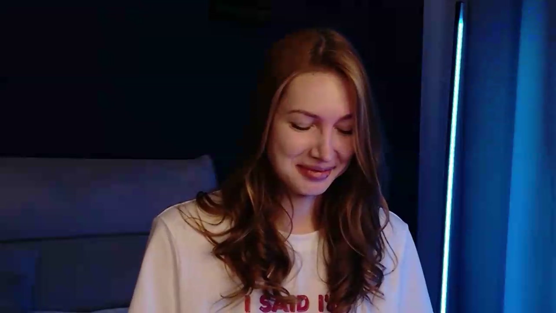 Gallery image thumbnail from LovelyGin's myfreecams stream on, 07/10/2026, 18:22 image 9 of 20