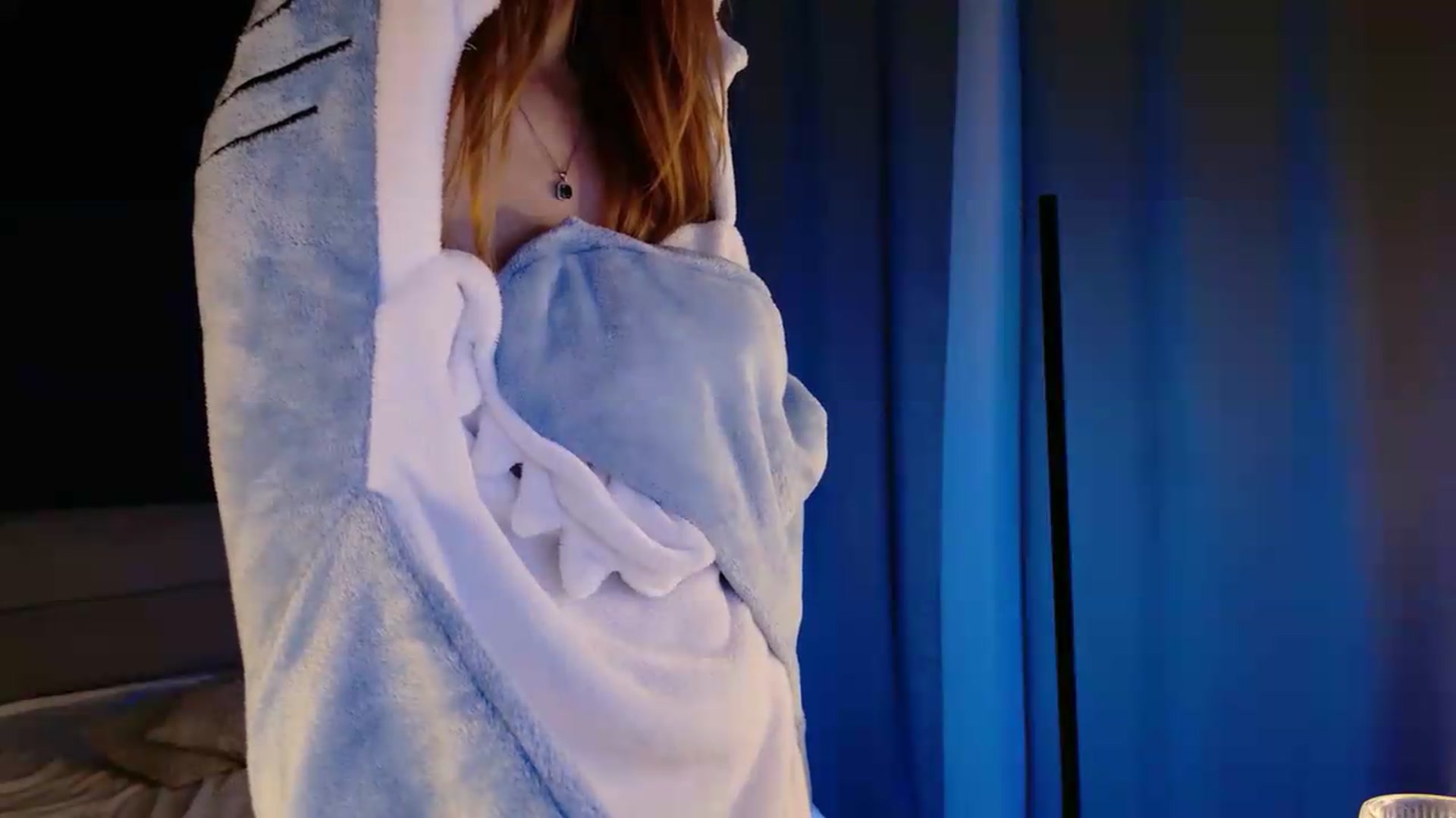 Gallery image thumbnail from LovelyGin's myfreecams stream on, 07/14/2026, 20:25 image 6 of 20