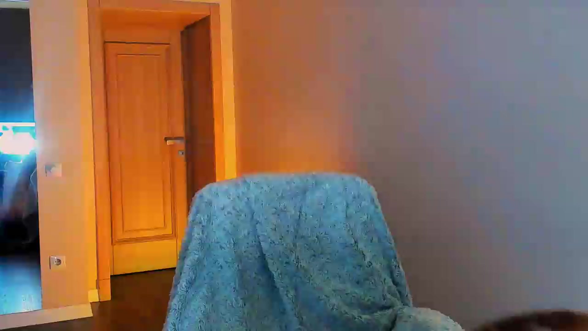 Gallery image thumbnail from LovelyGin's myfreecams stream on, 07/15/2026, 17:01 image 14 of 20