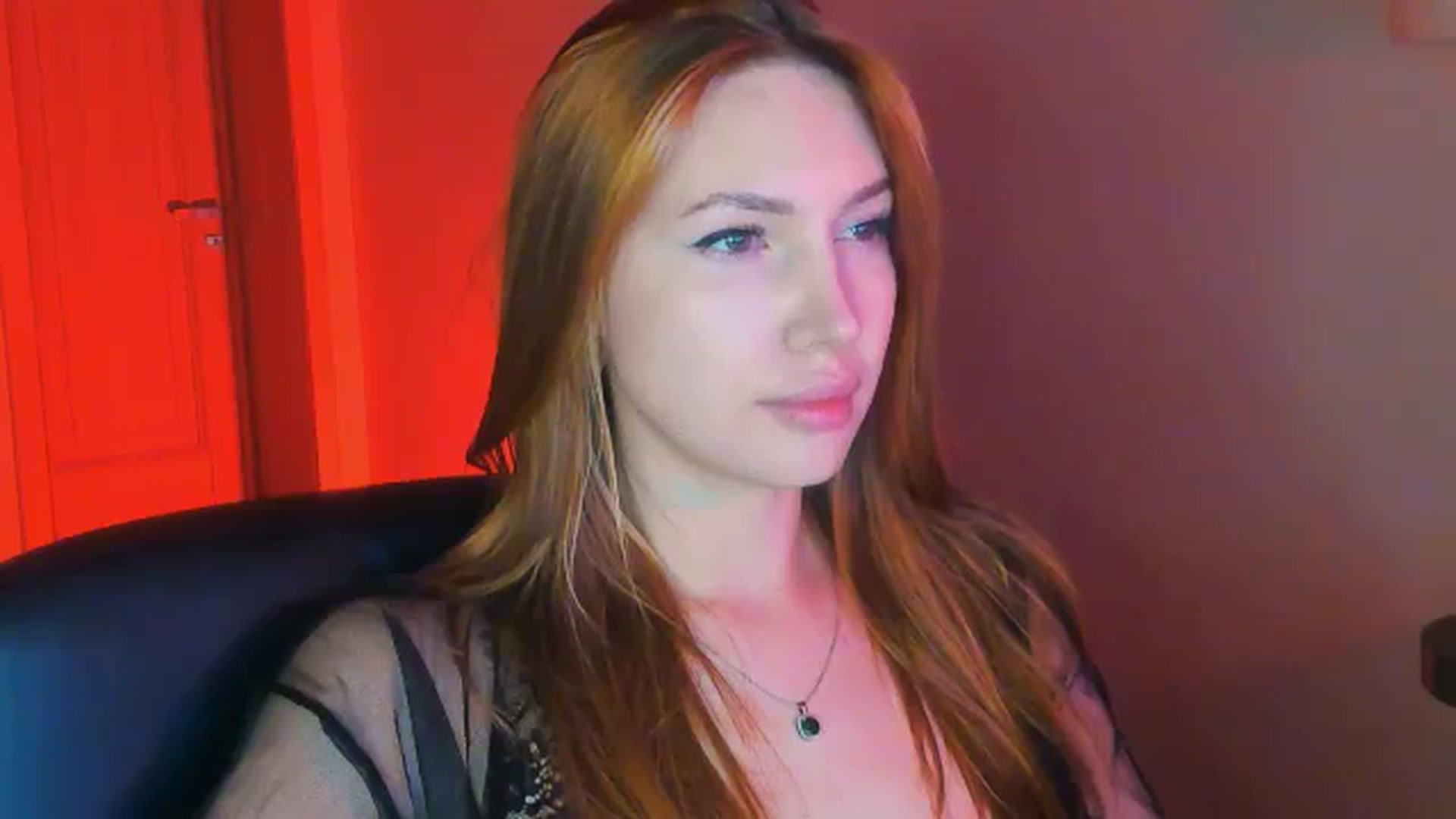 Gallery image thumbnail from LovelyGin's myfreecams stream on, 07/15/2026, 19:22 image 19 of 20