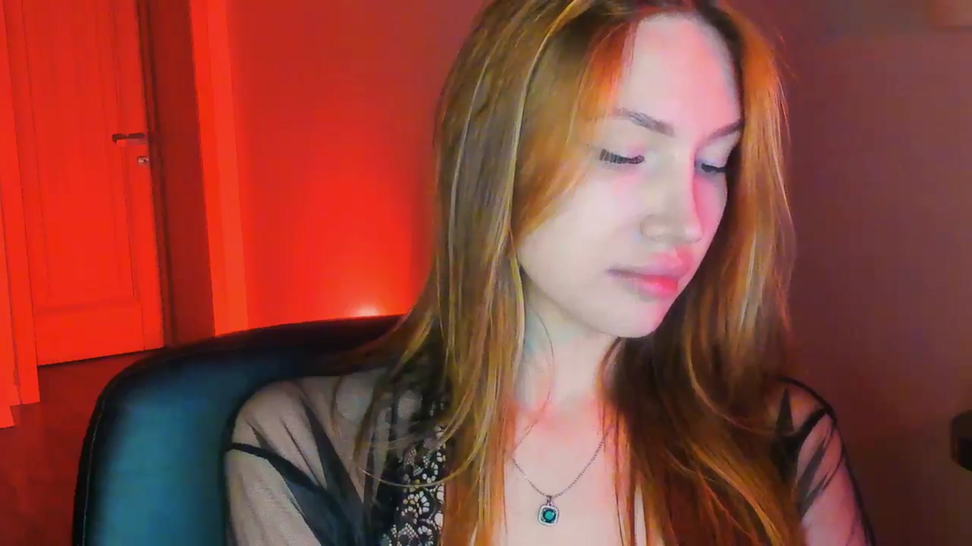 Gallery image thumbnail from LovelyGin's myfreecams stream on, 07/15/2026, 19:22 image 15 of 20