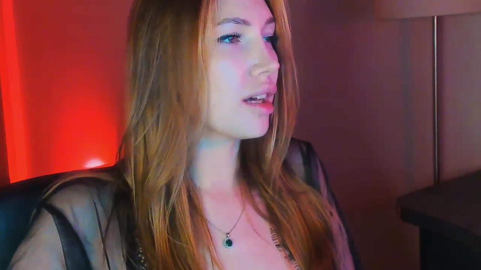Gallery image thumbnail from LovelyGin's myfreecams stream on, 07/15/2026, 19:22 image 8 of 20