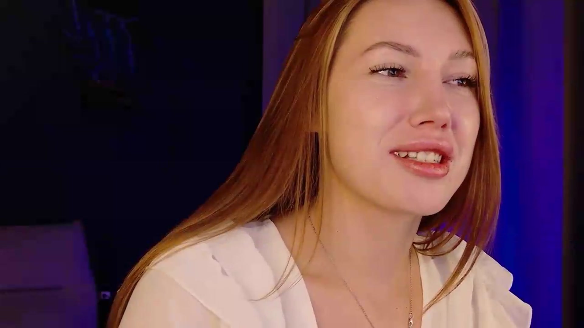 Gallery image thumbnail from LovelyGin's myfreecams stream on, 07/16/2026, 18:30 image 15 of 20