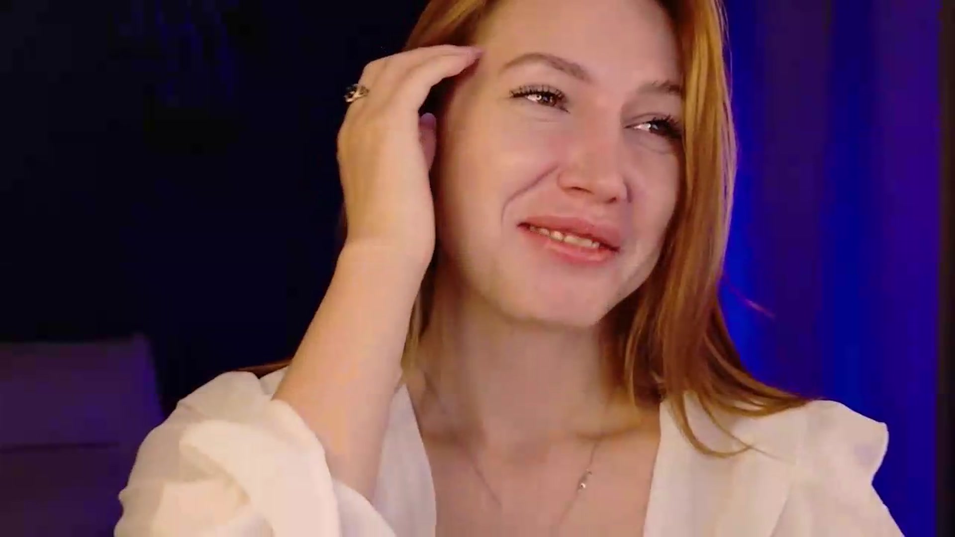 Gallery image thumbnail from LovelyGin's myfreecams stream on, 07/16/2026, 18:30 image 9 of 20