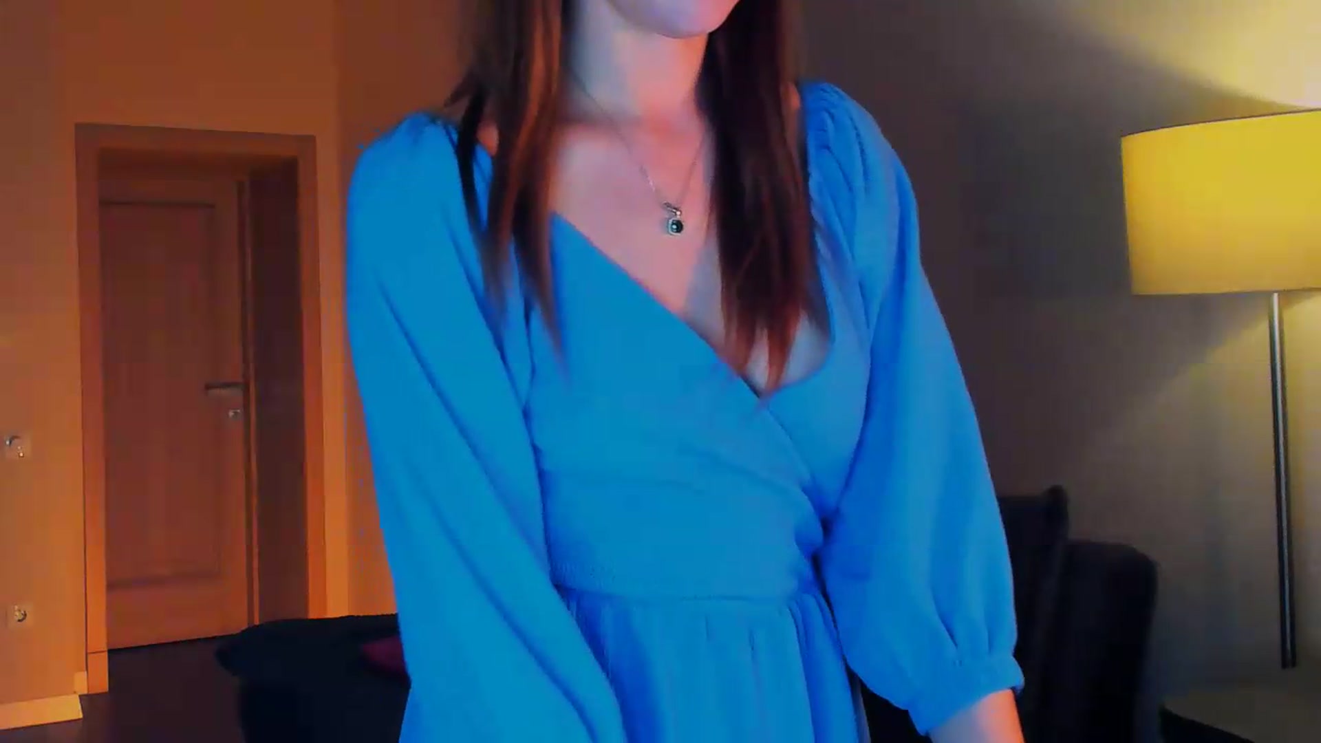 Gallery image thumbnail from LovelyGin's myfreecams stream on, 07/17/2026, 17:38 image 16 of 20