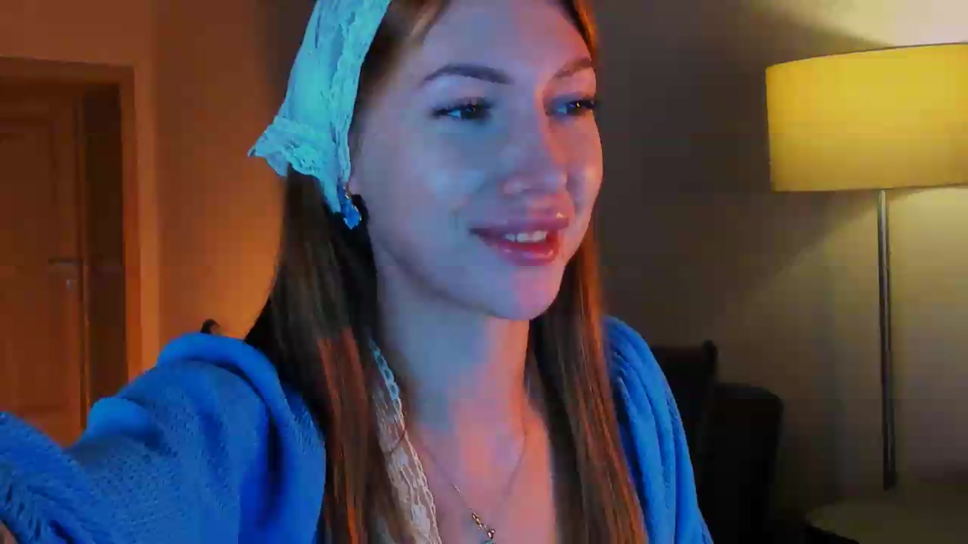 Gallery image thumbnail from LovelyGin's myfreecams stream on, 07/17/2026, 17:38 image 17 of 20