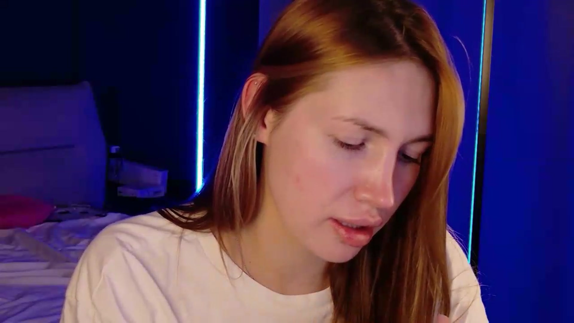 Gallery image thumbnail from LovelyGin's myfreecams stream on, 07/21/2026, 20:11 image 19 of 20