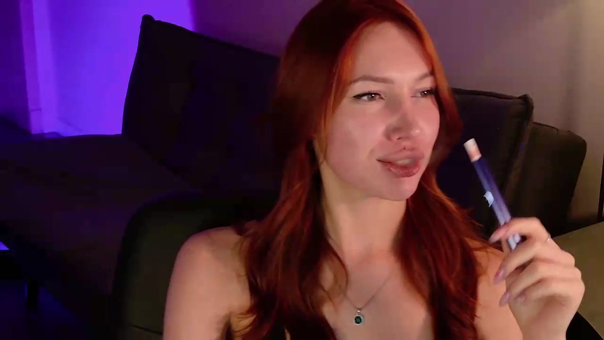Gallery image thumbnail from LovelyGin's myfreecams stream on, 07/23/2026, 20:06 image 14 of 20