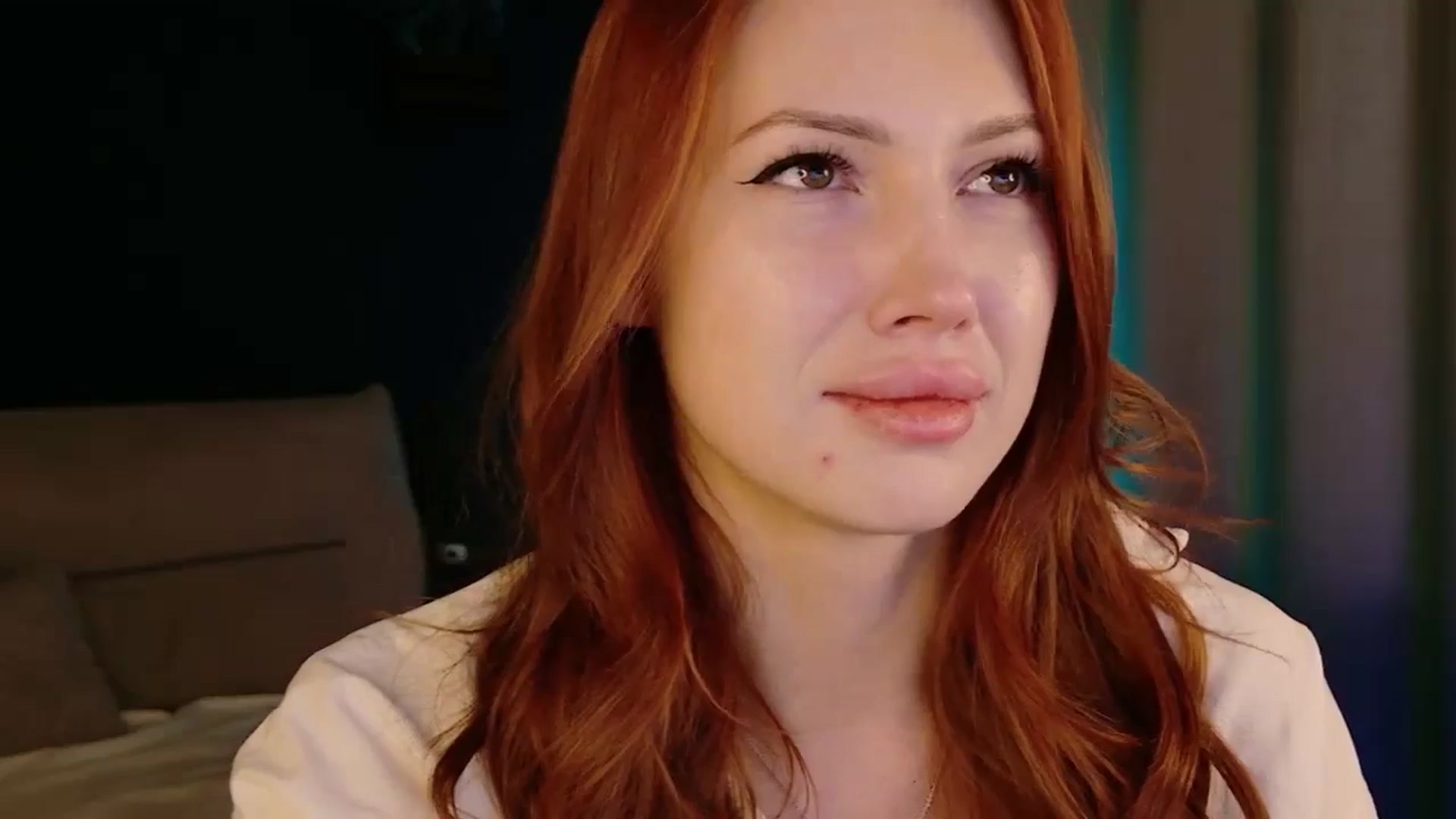 Gallery image thumbnail from LovelyGin's myfreecams stream on, 07/27/2026, 17:39 image 2 of 20