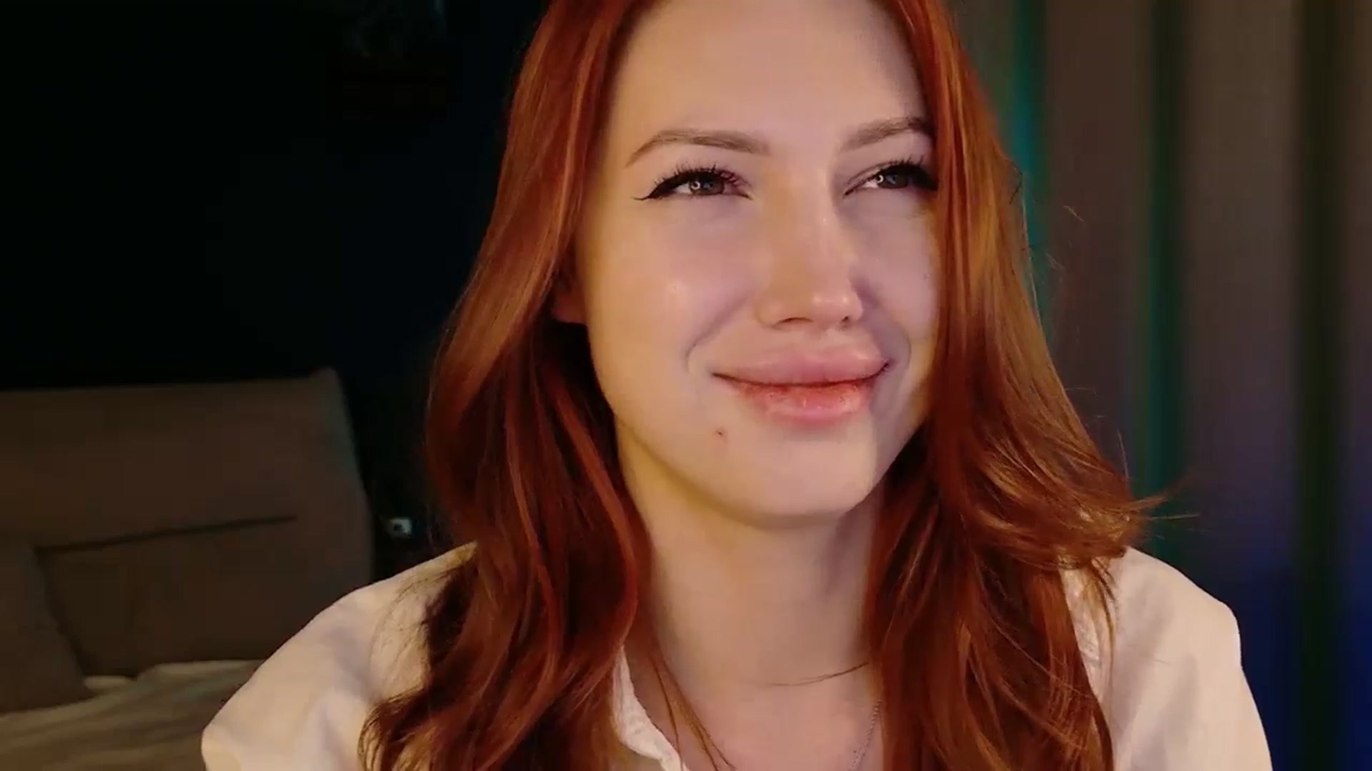 Gallery image thumbnail from LovelyGin's myfreecams stream on, 07/27/2026, 17:39 image 4 of 20